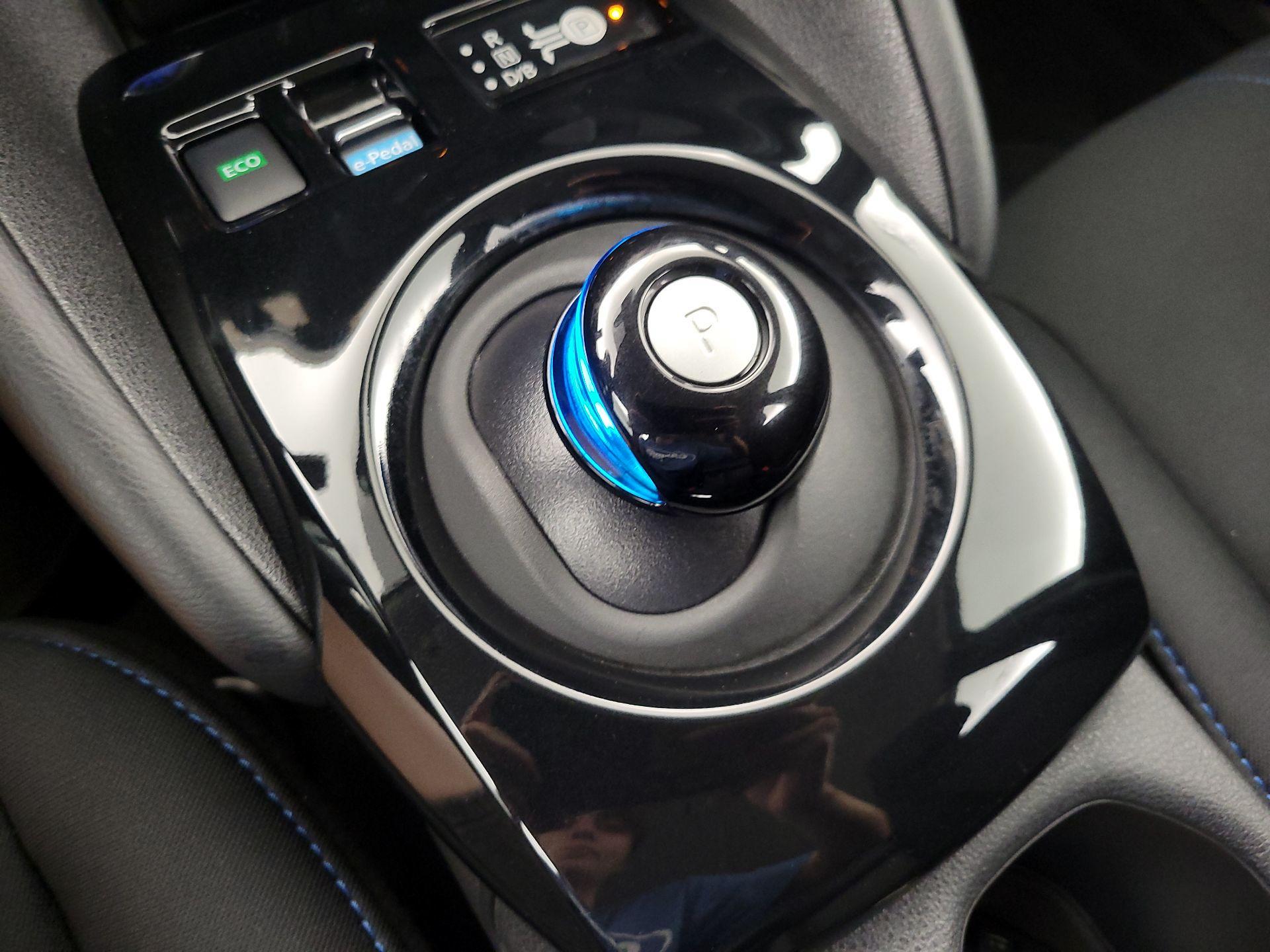 Thumbnail: 2024 Nissan Leaf - 18