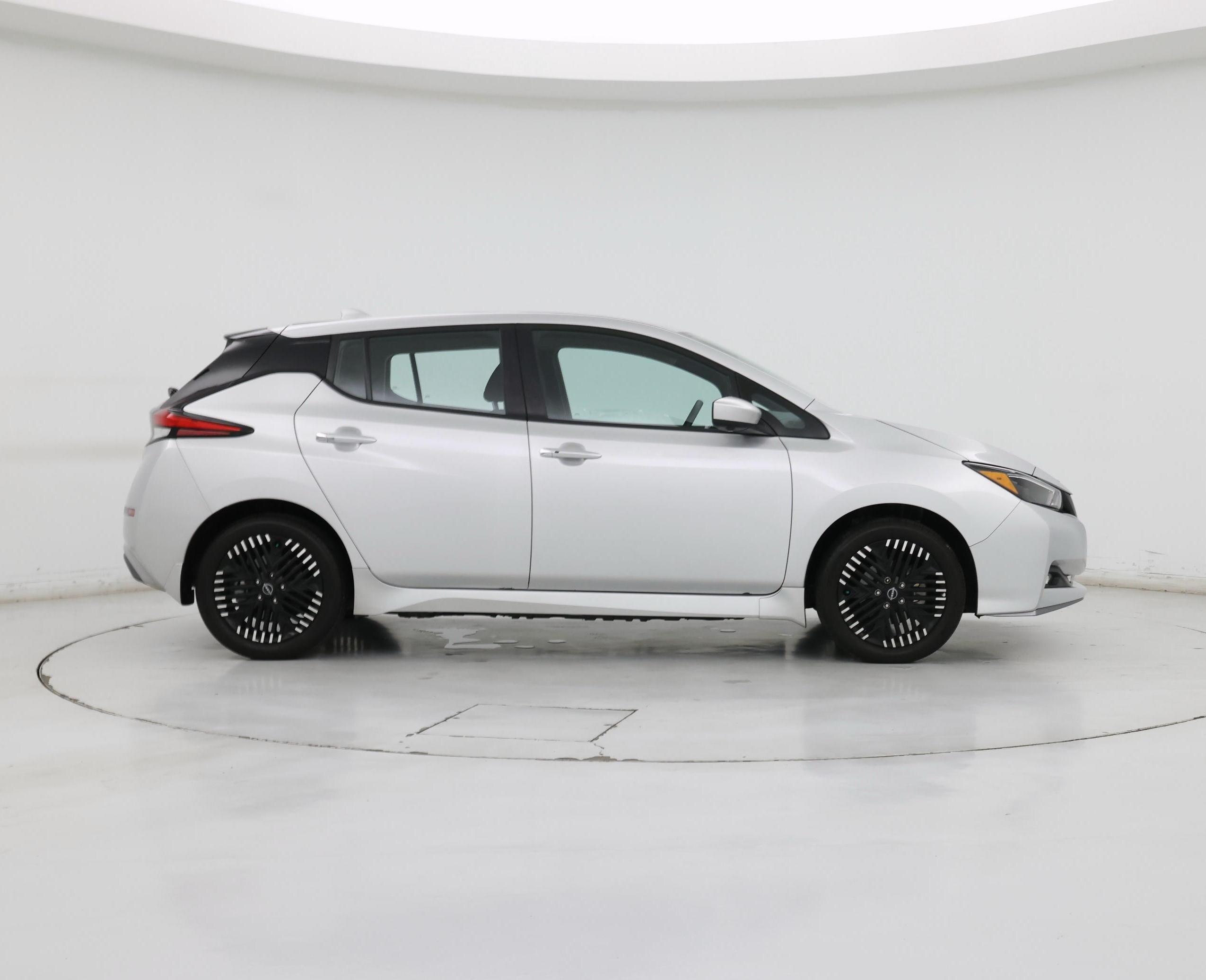 Thumbnail: 2024 Nissan Leaf - 7
