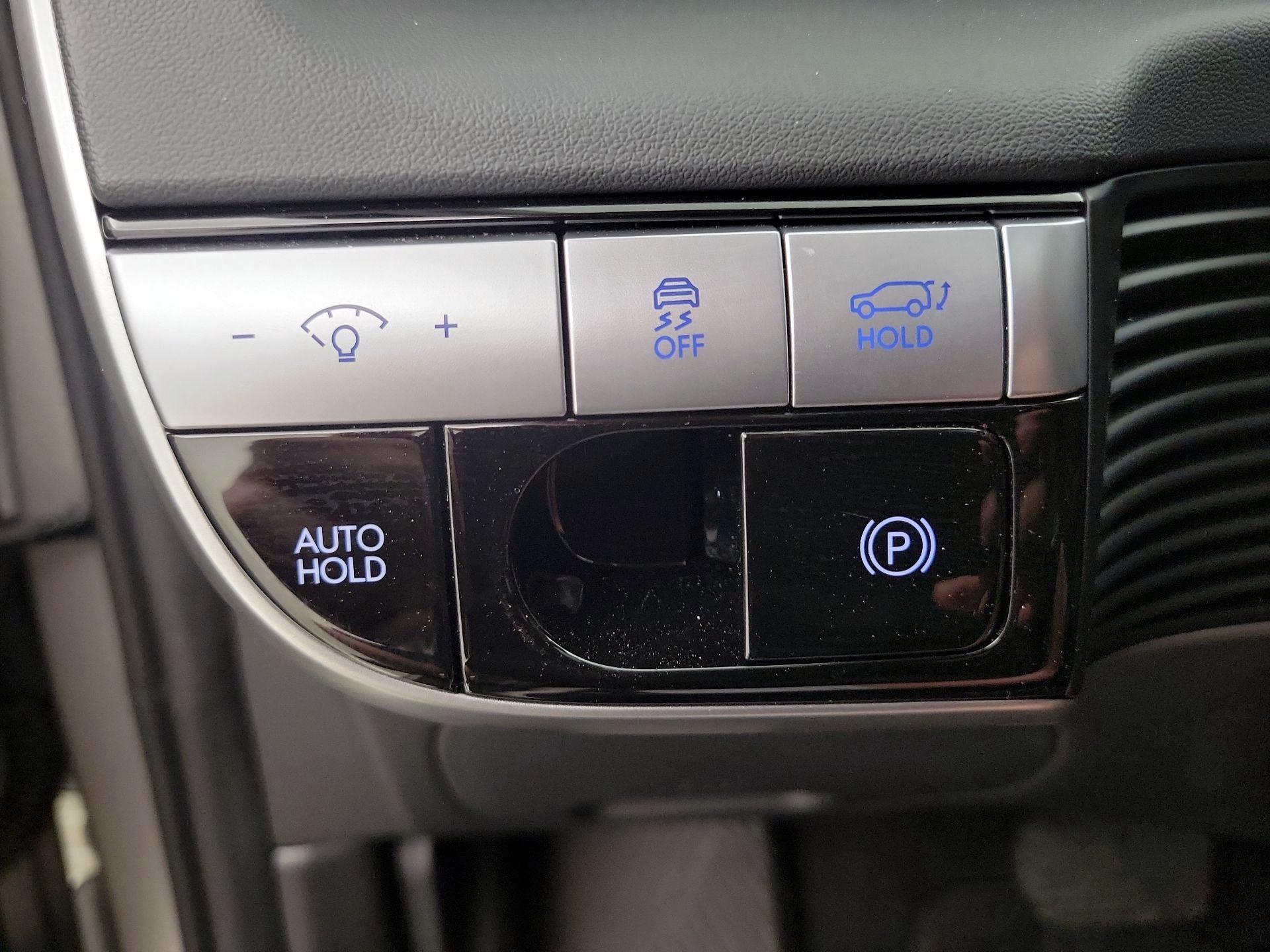 Thumbnail: 2024 Hyundai Ioniq 5 - 13