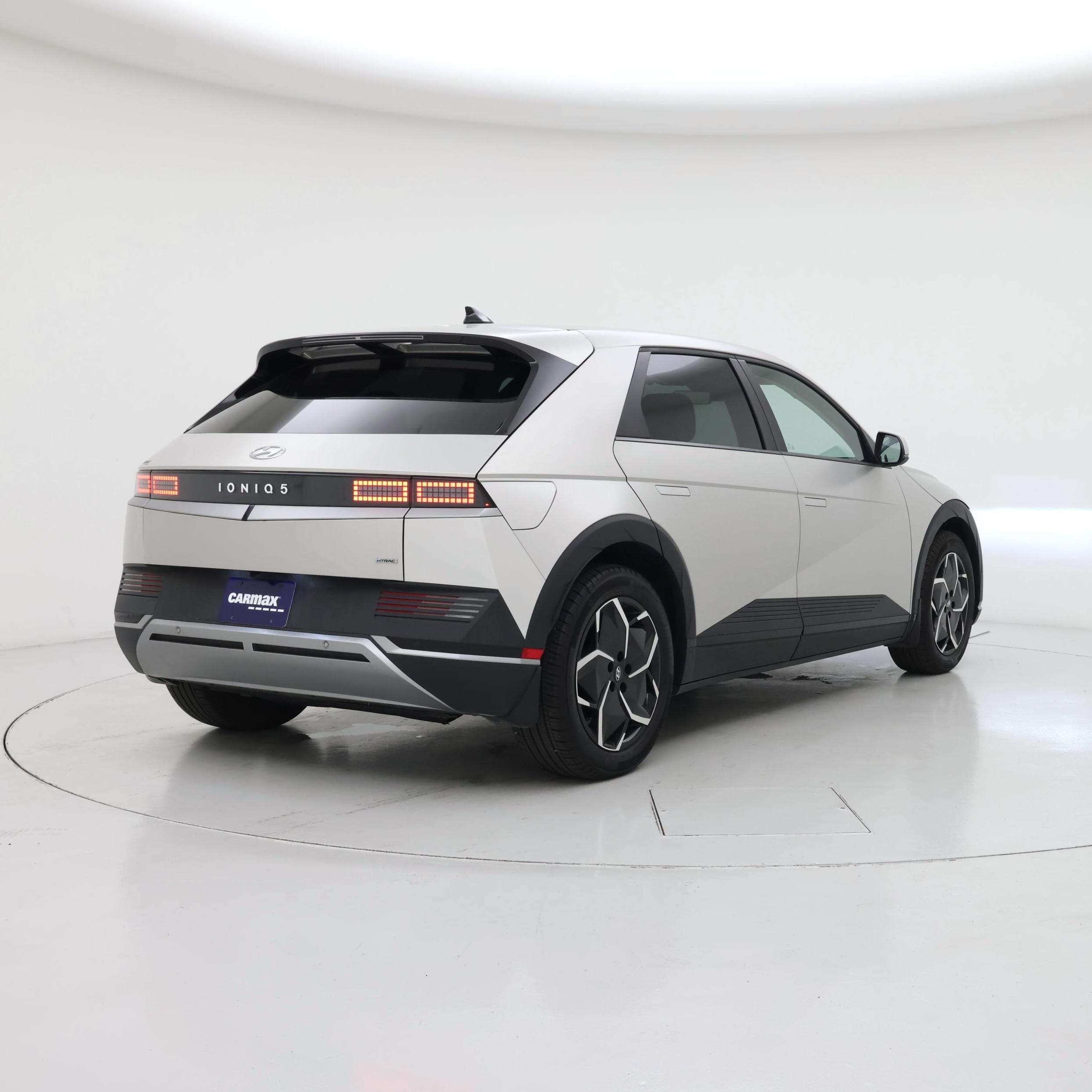 Thumbnail: 2024 Hyundai Ioniq 5 - 8