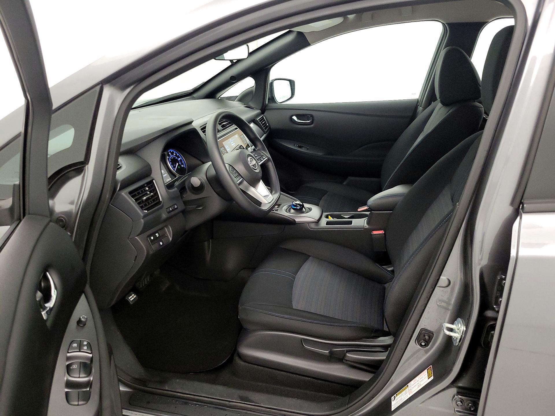 Thumbnail: 2024 Nissan Leaf - 11