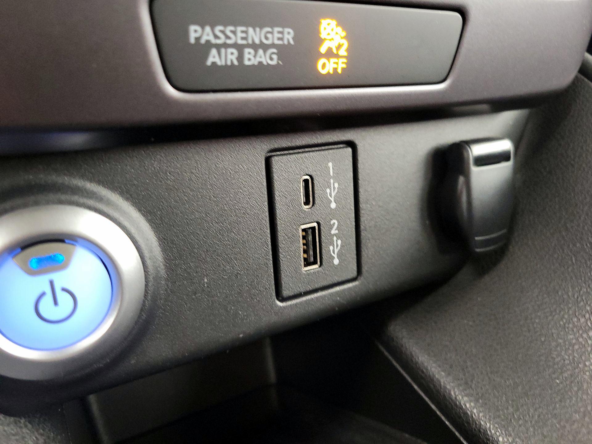 Thumbnail: 2024 Nissan Leaf - 18