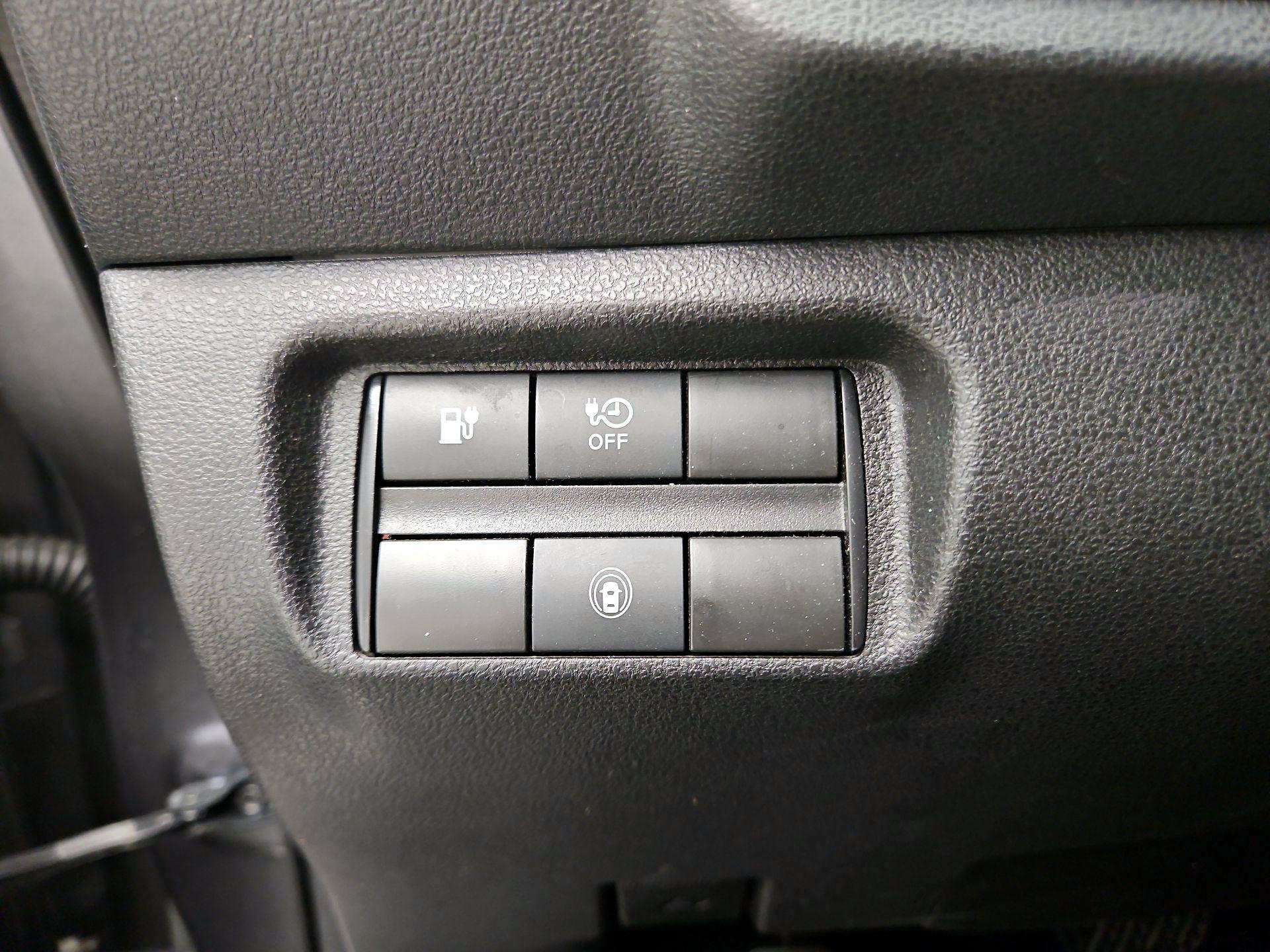 Thumbnail: 2024 Nissan Leaf - 11