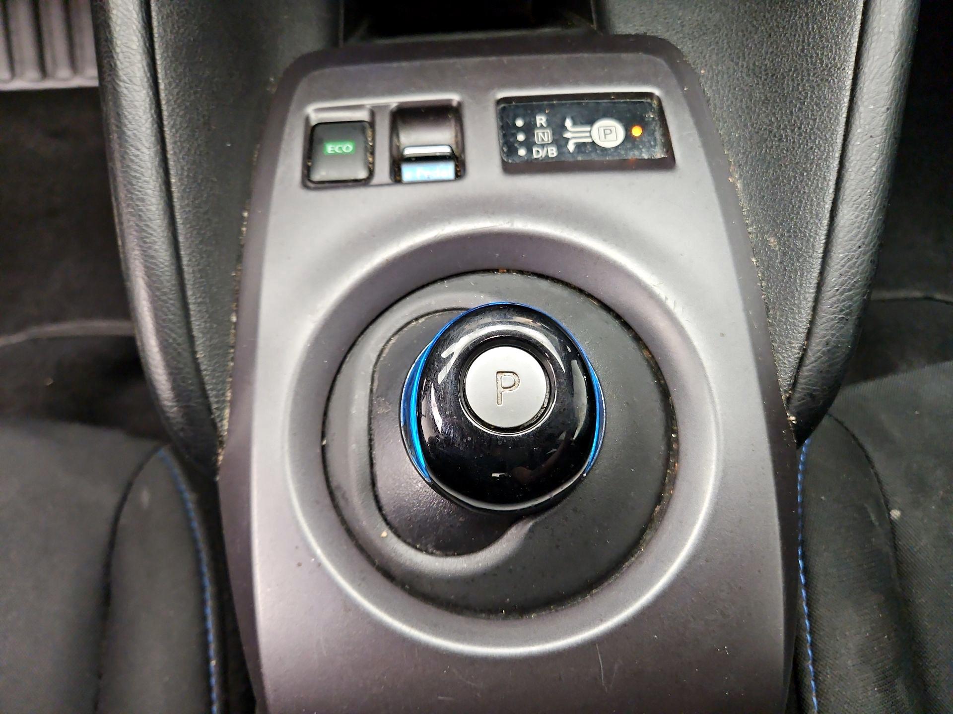 Thumbnail: 2024 Nissan Leaf - 15