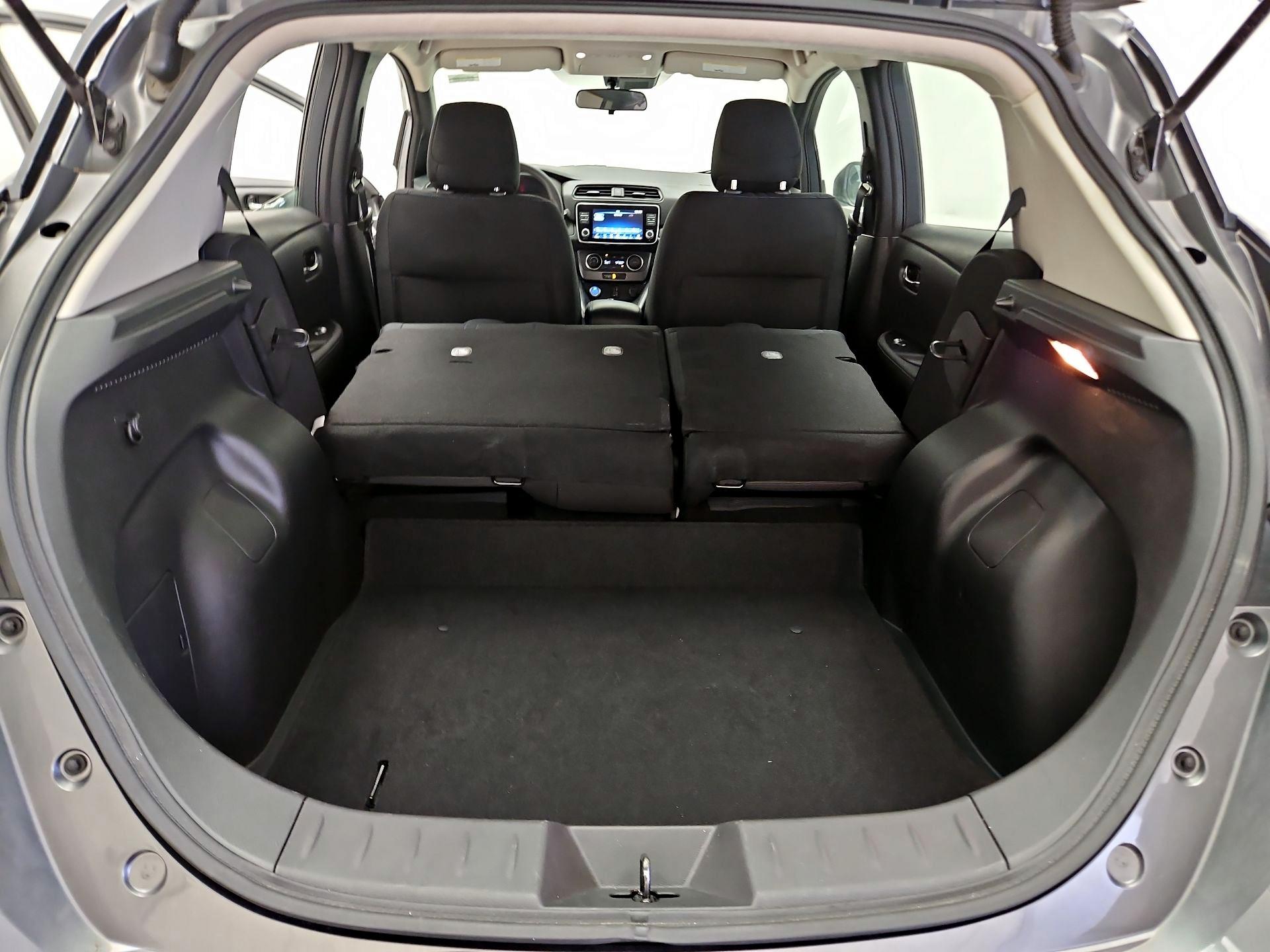 Thumbnail: 2024 Nissan Leaf - 19