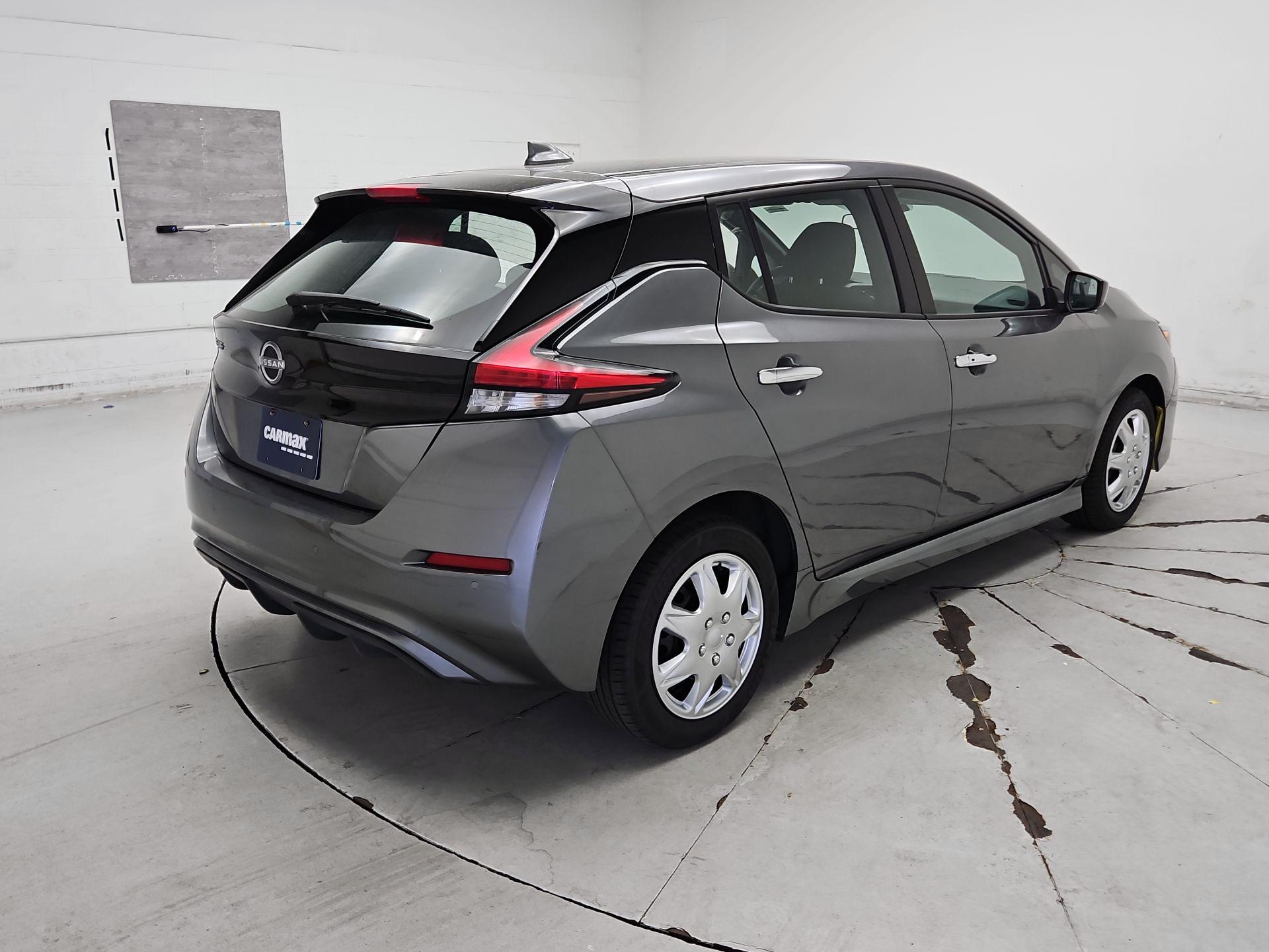 Thumbnail: 2024 Nissan Leaf - 5