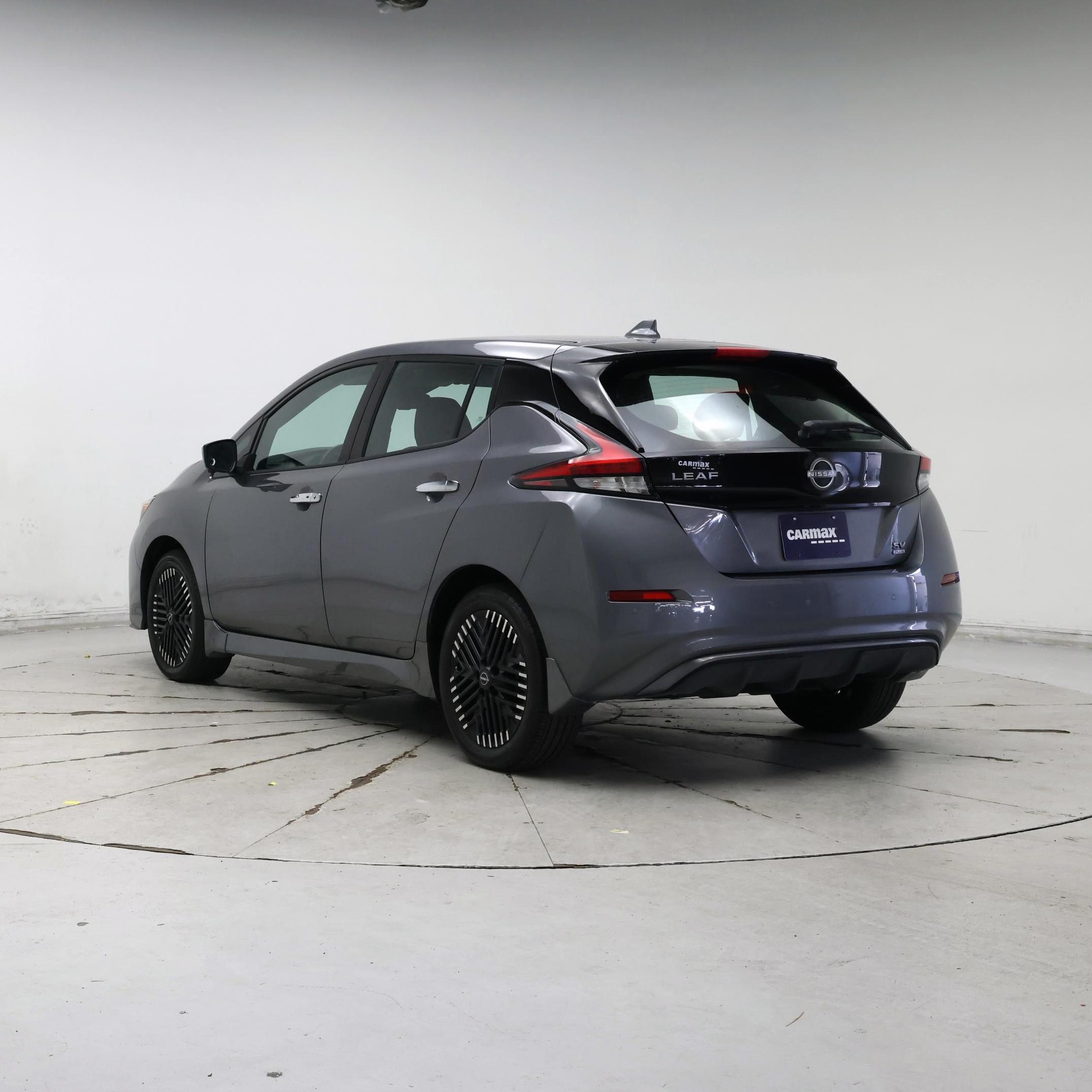 Thumbnail: 2024 Nissan Leaf - 2
