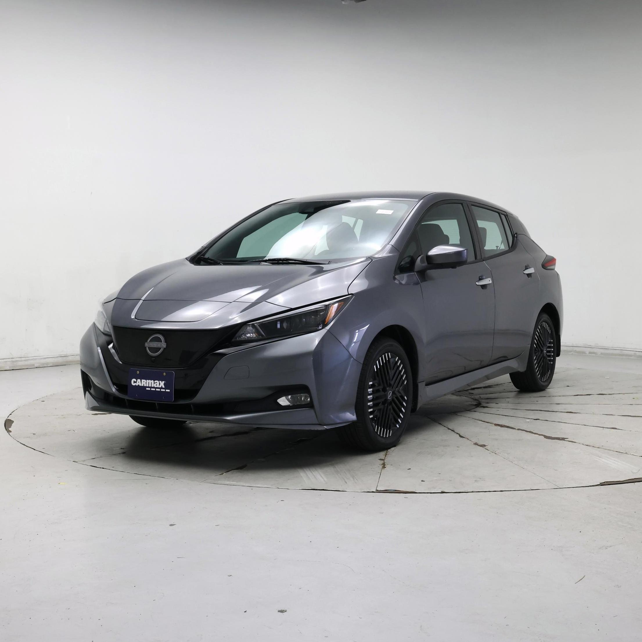 Thumbnail: 2024 Nissan Leaf - 4