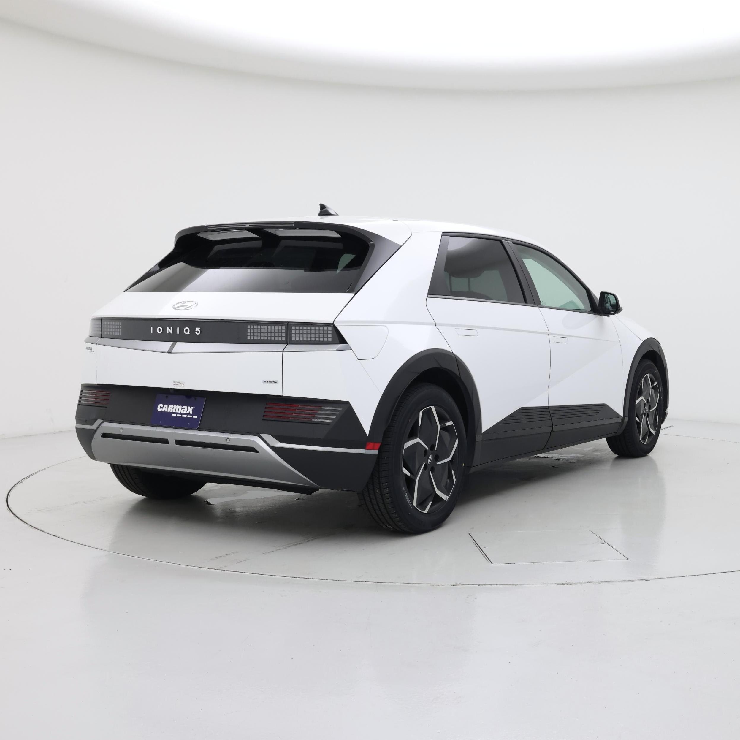 Thumbnail: 2024 Hyundai Ioniq 5 - 8