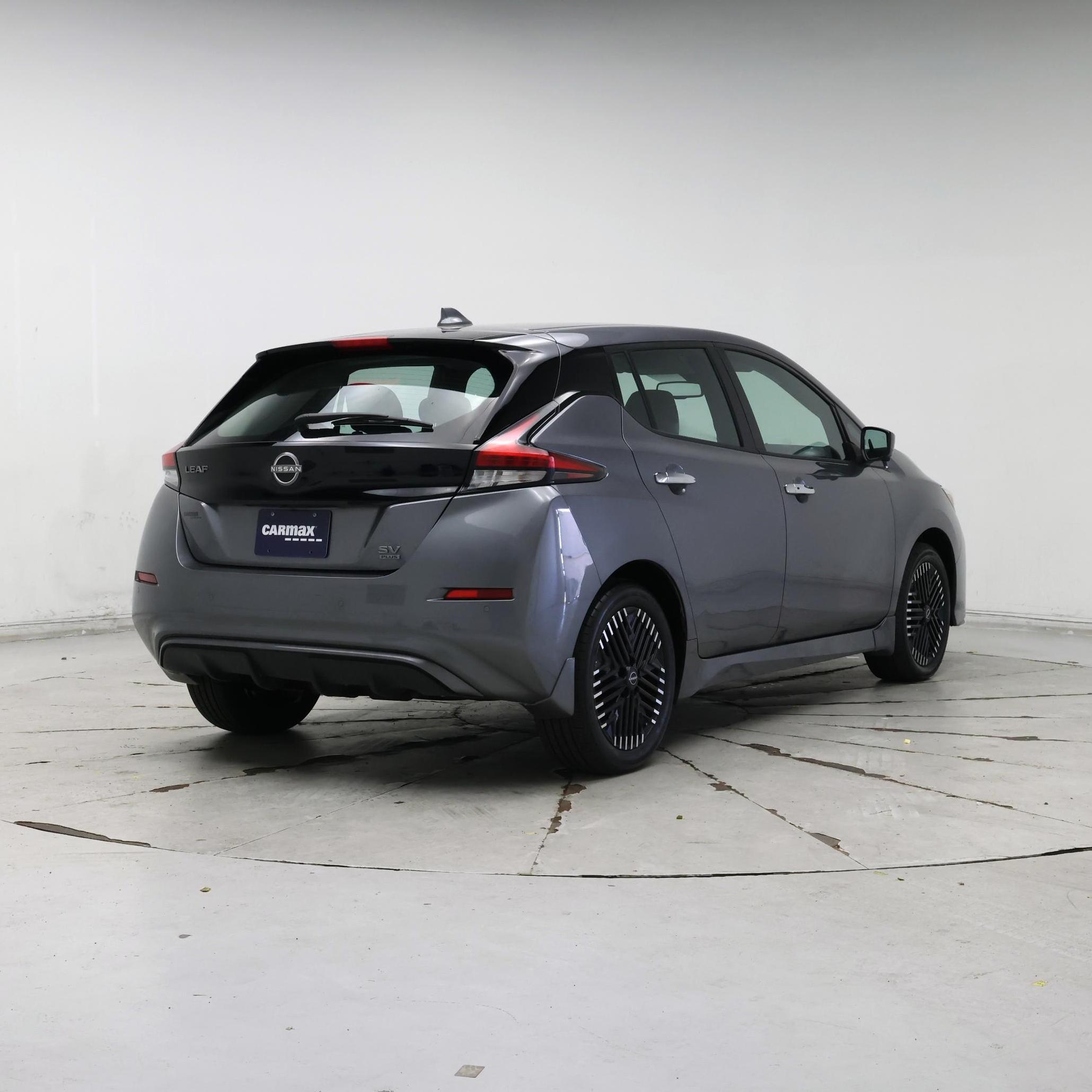 Thumbnail: 2024 Nissan Leaf - 8