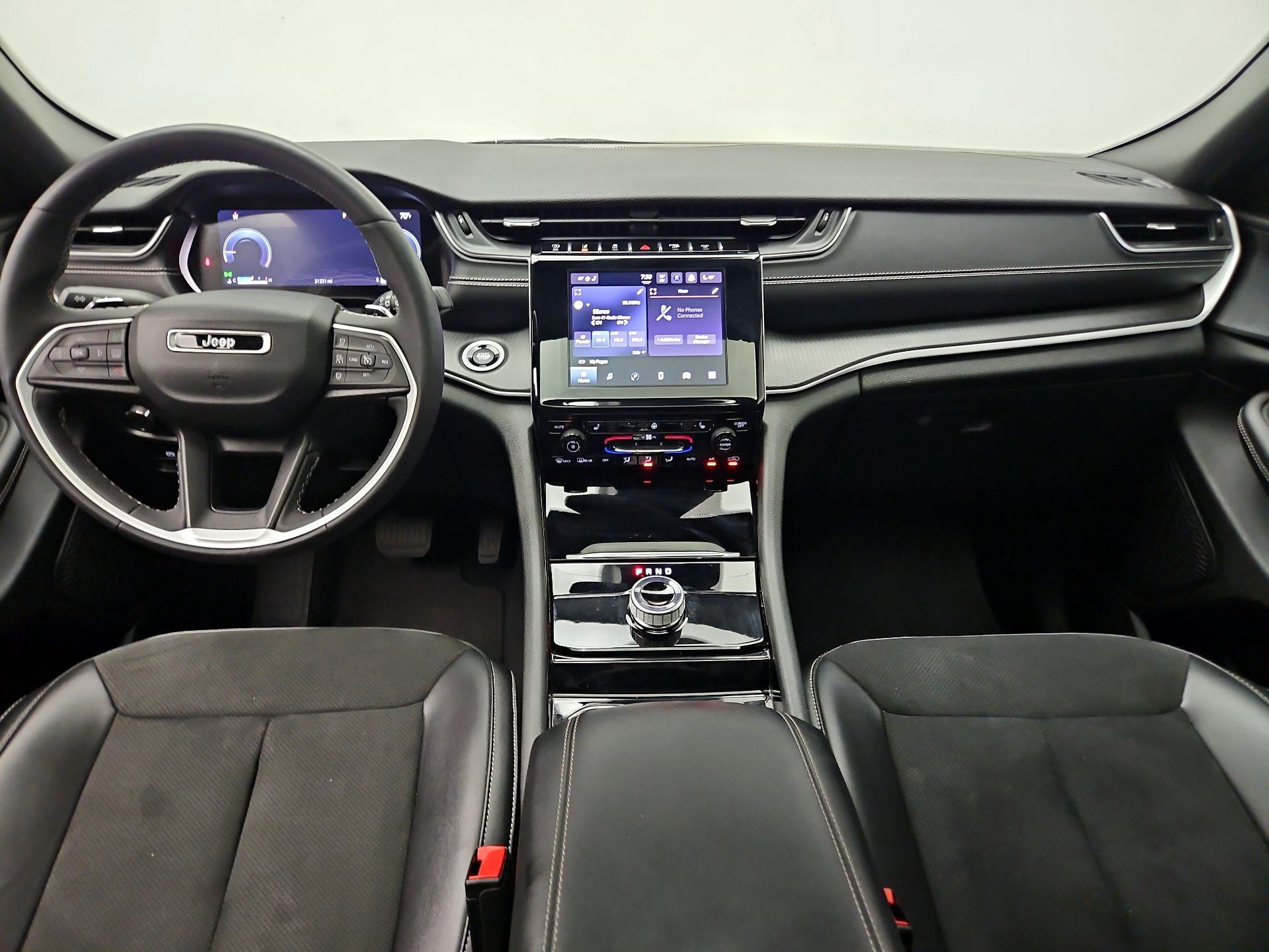 Thumbnail: 2023 Jeep Grand Cherokee - 9
