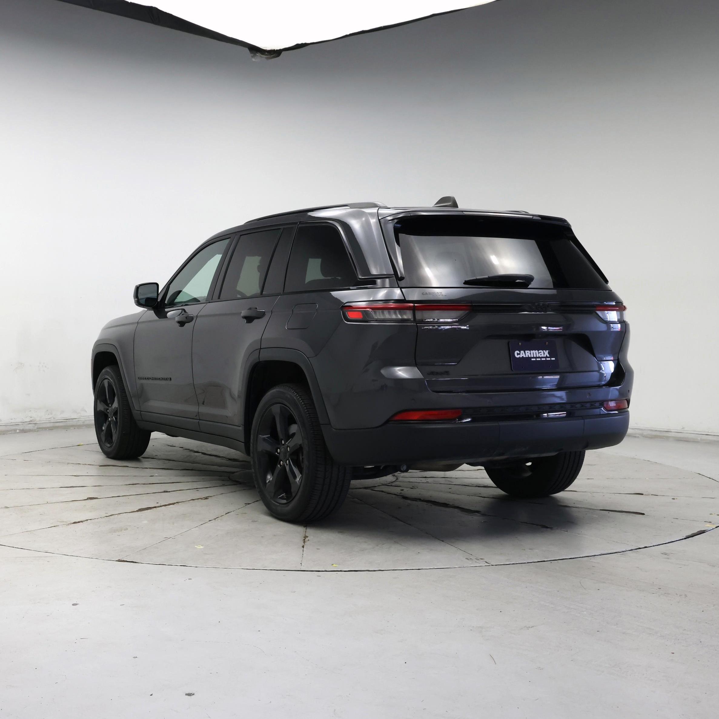Thumbnail: 2023 Jeep Grand Cherokee - 2