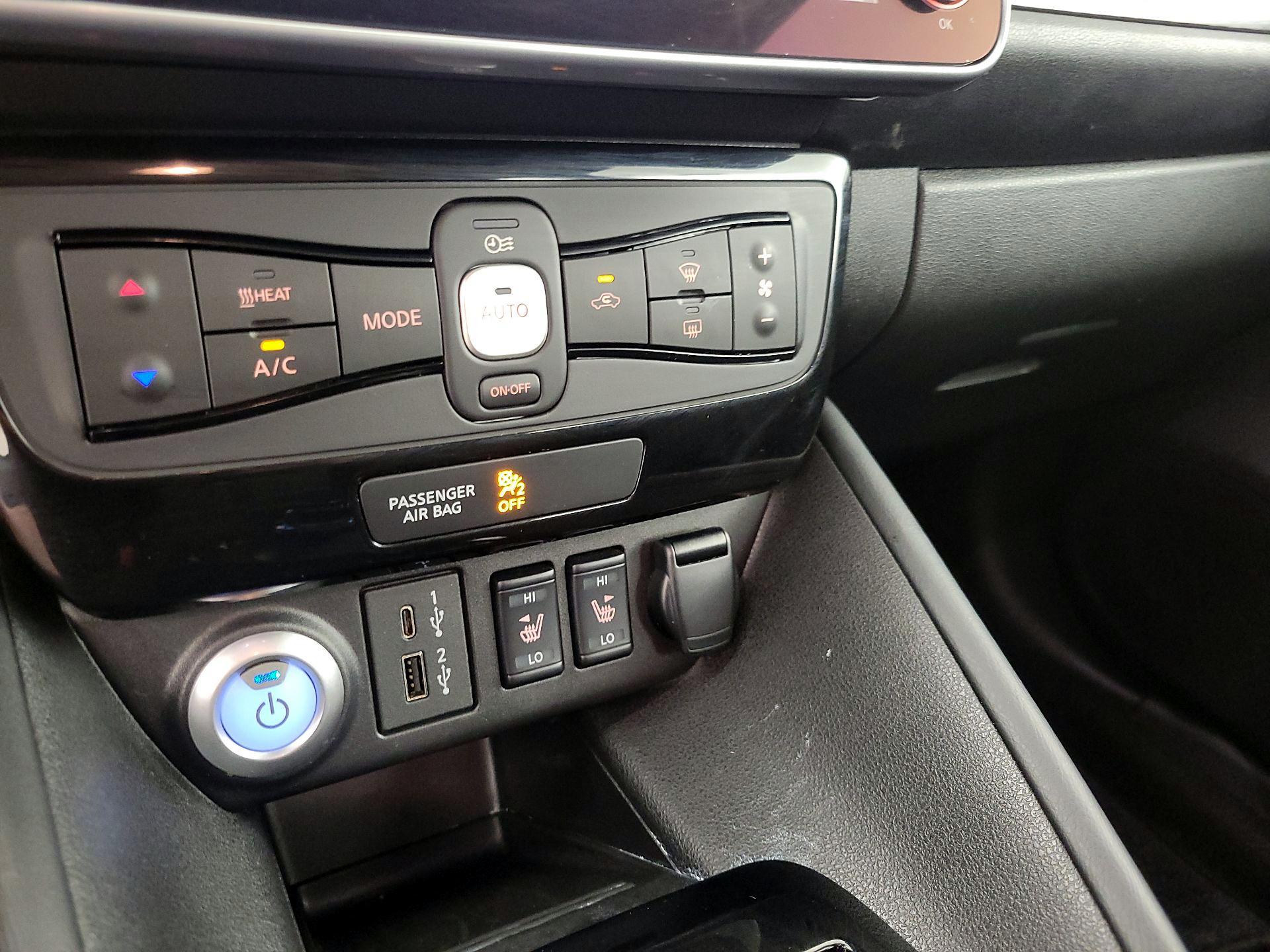 Thumbnail: 2025 Nissan Leaf - 16