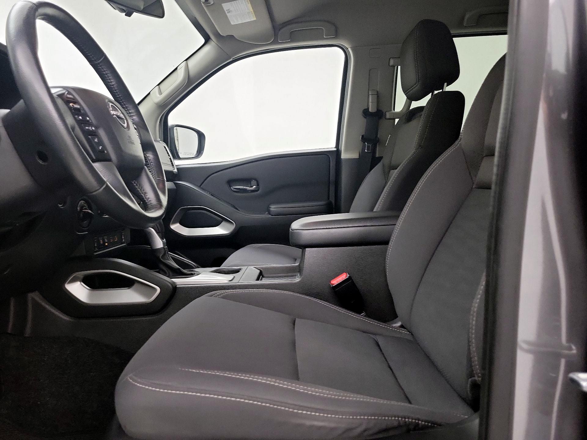 Thumbnail: 2024 Nissan Frontier - 11