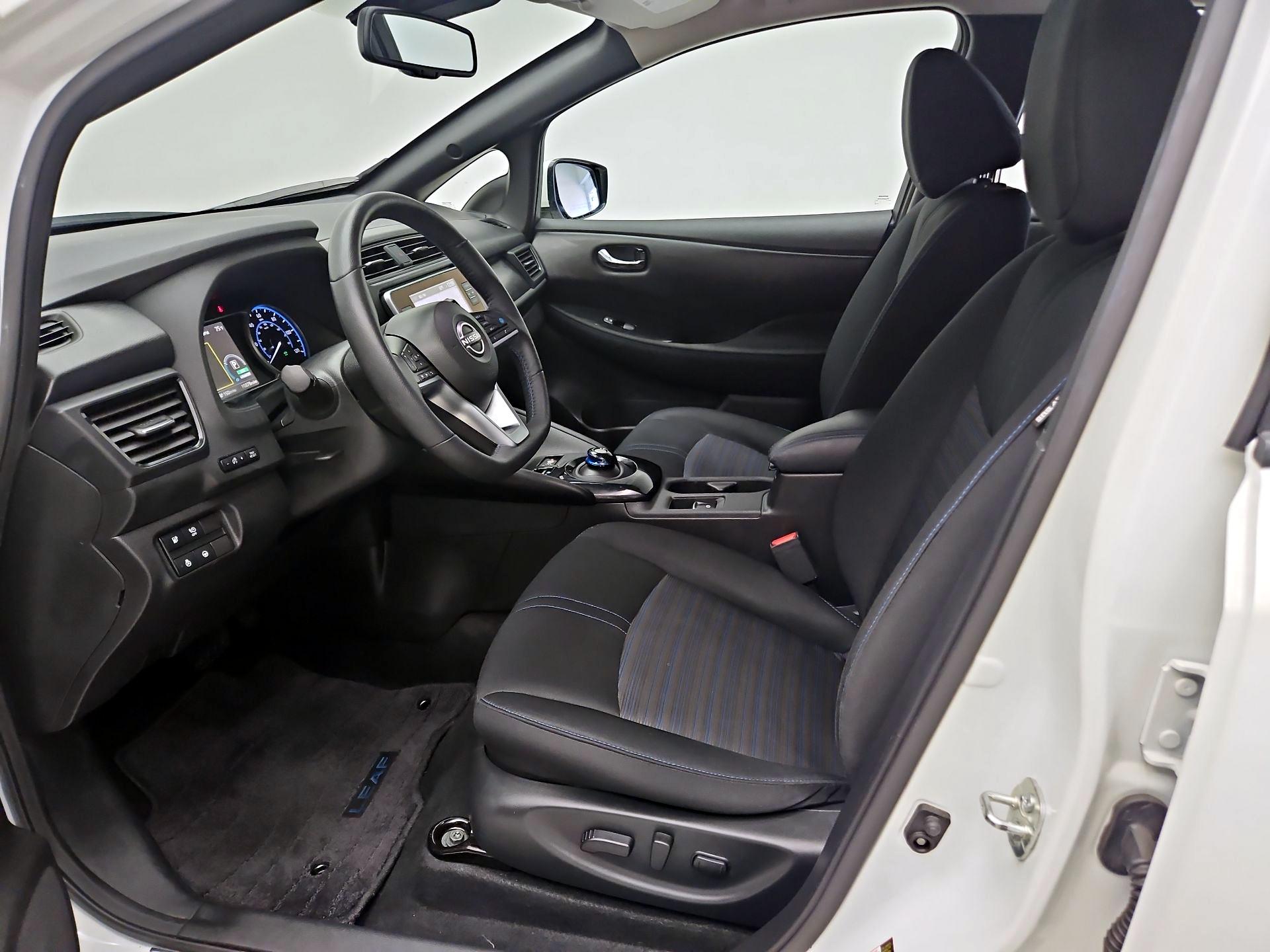 Thumbnail: 2024 Nissan Leaf - 11