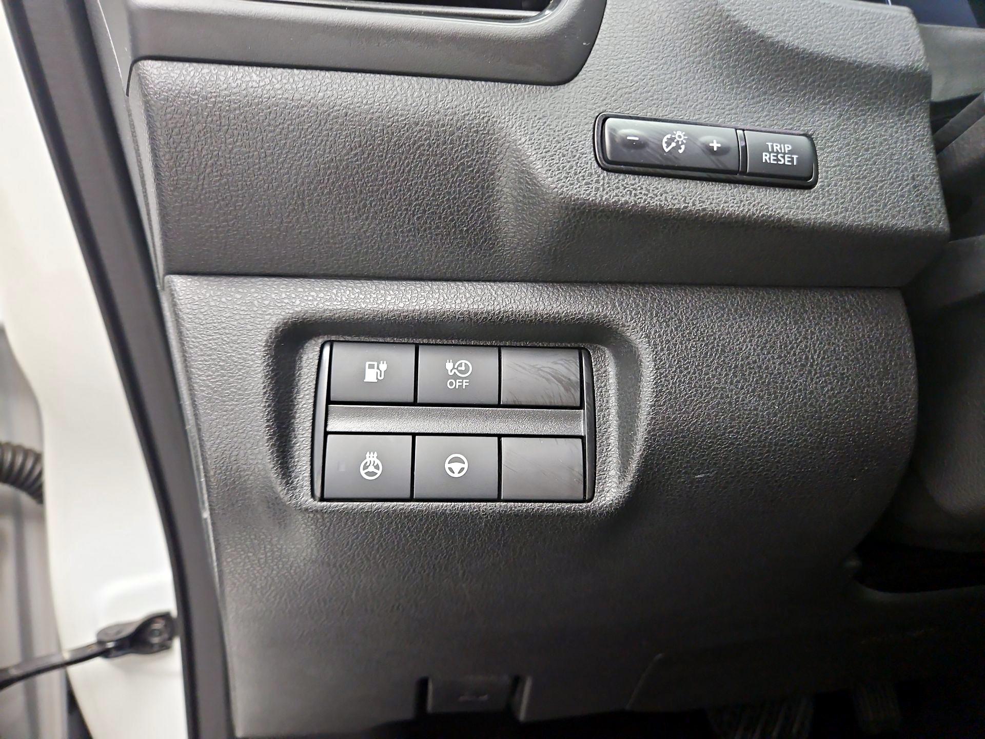 Thumbnail: 2024 Nissan Leaf - 13