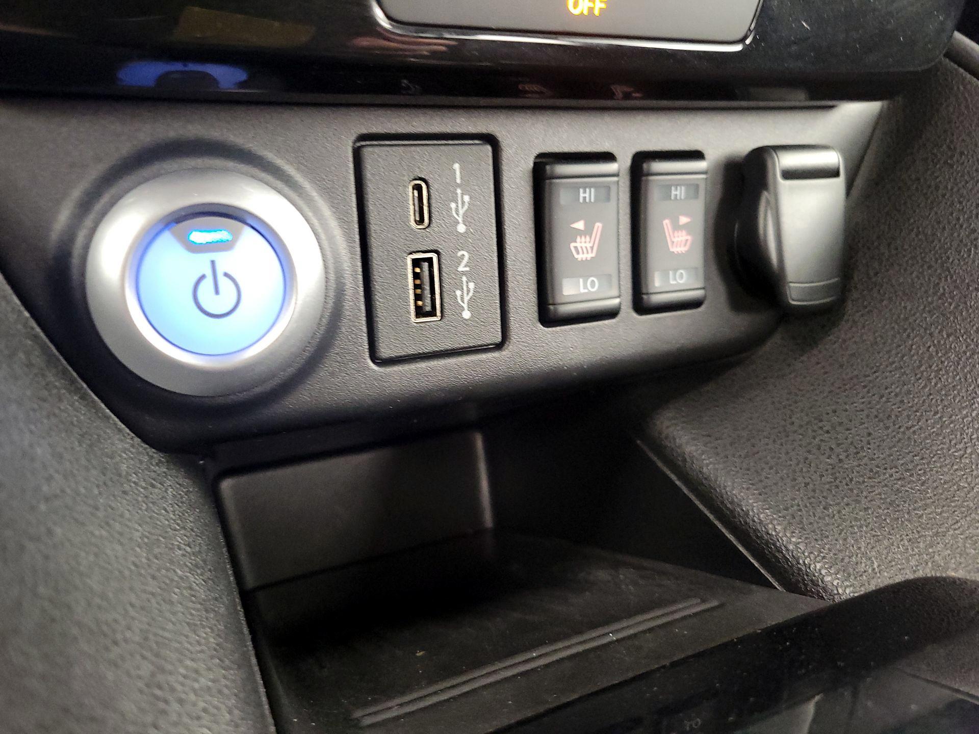 Thumbnail: 2024 Nissan Leaf - 19