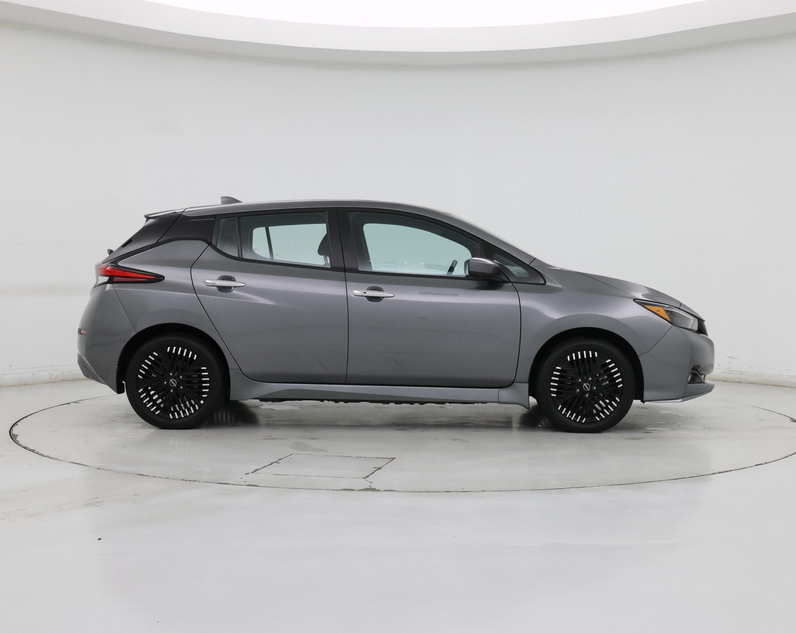 Thumbnail: 2024 Nissan Leaf - 7
