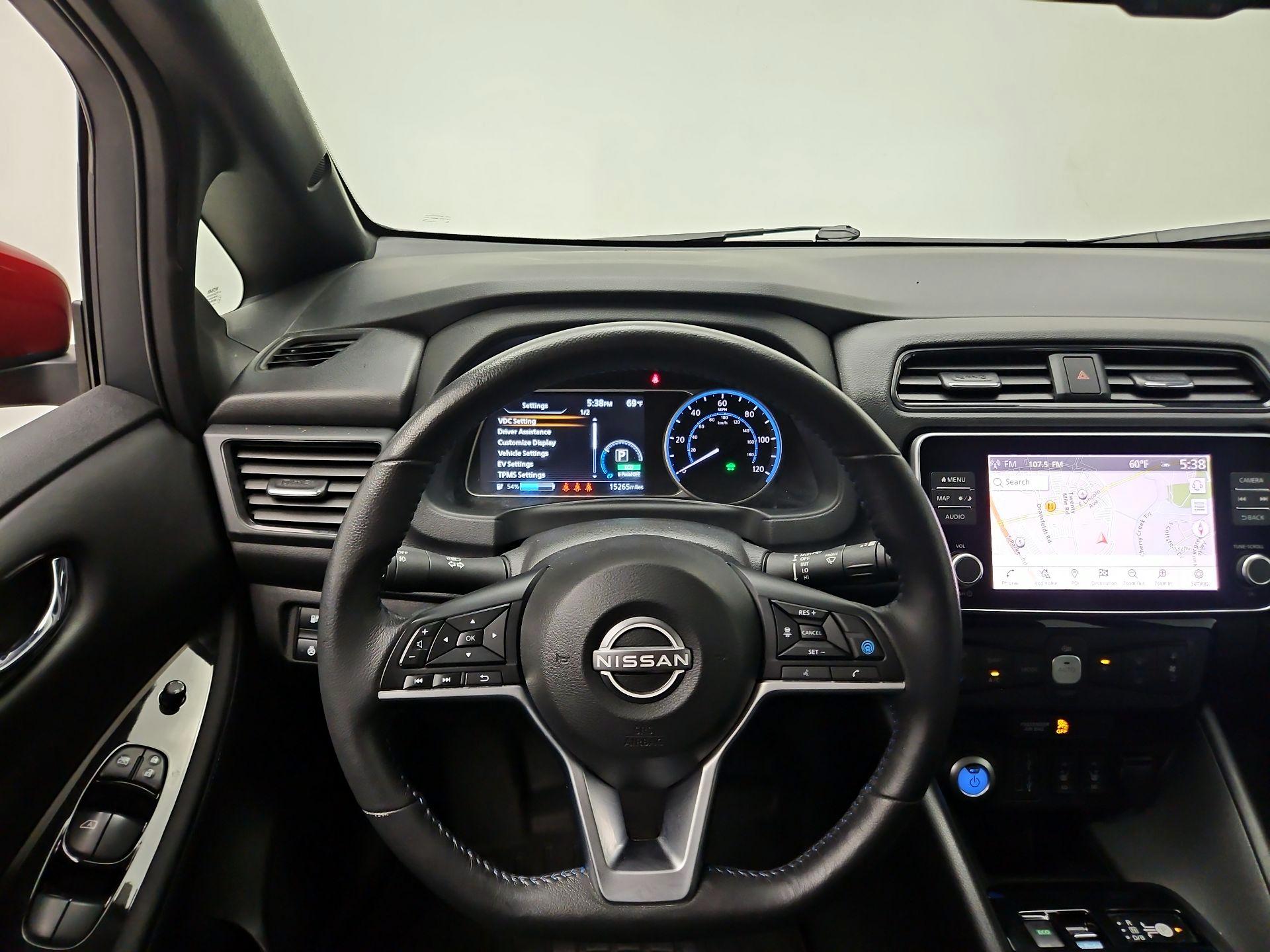 Thumbnail: 2025 Nissan Leaf - 10