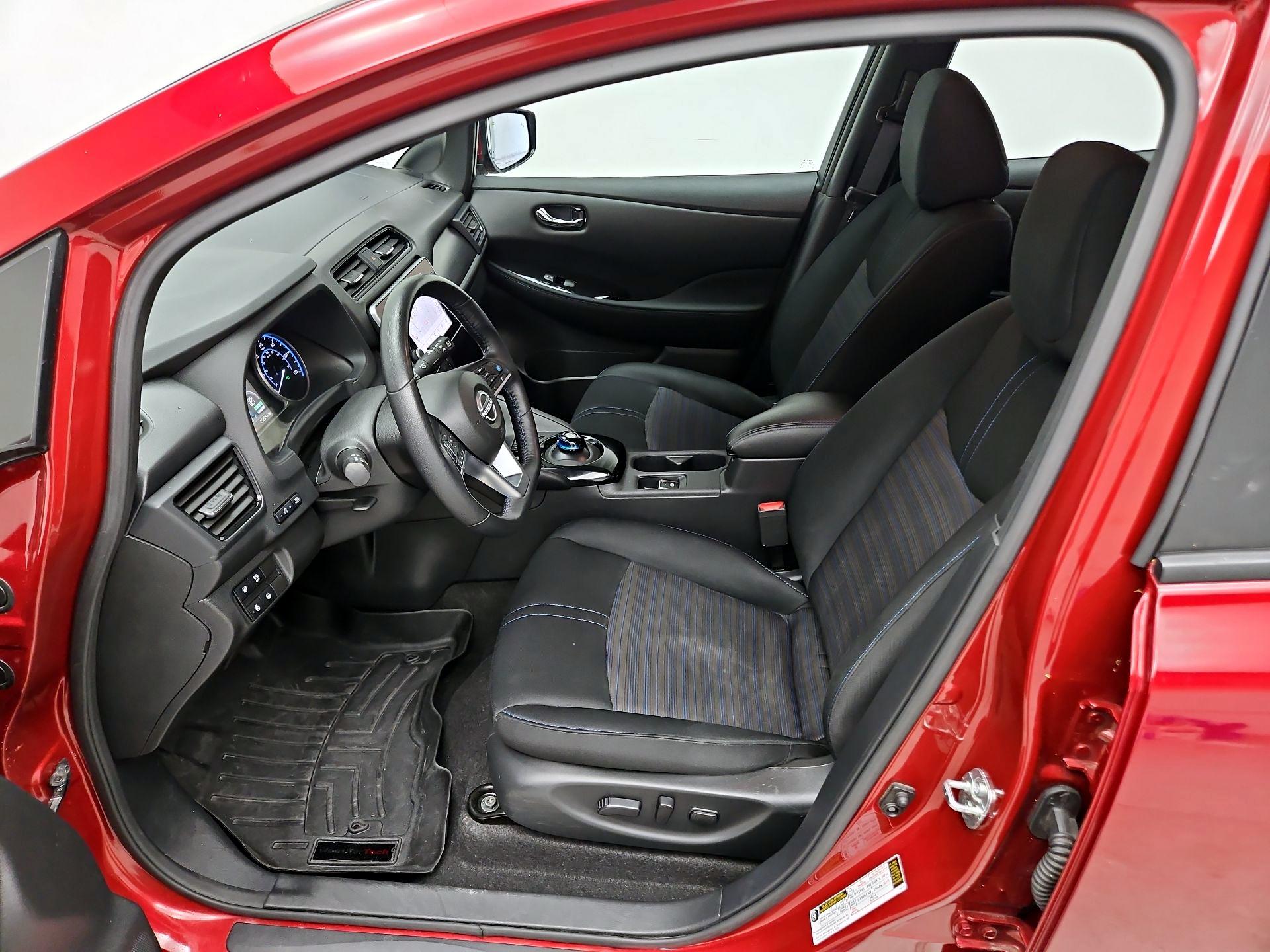 Thumbnail: 2025 Nissan Leaf - 11