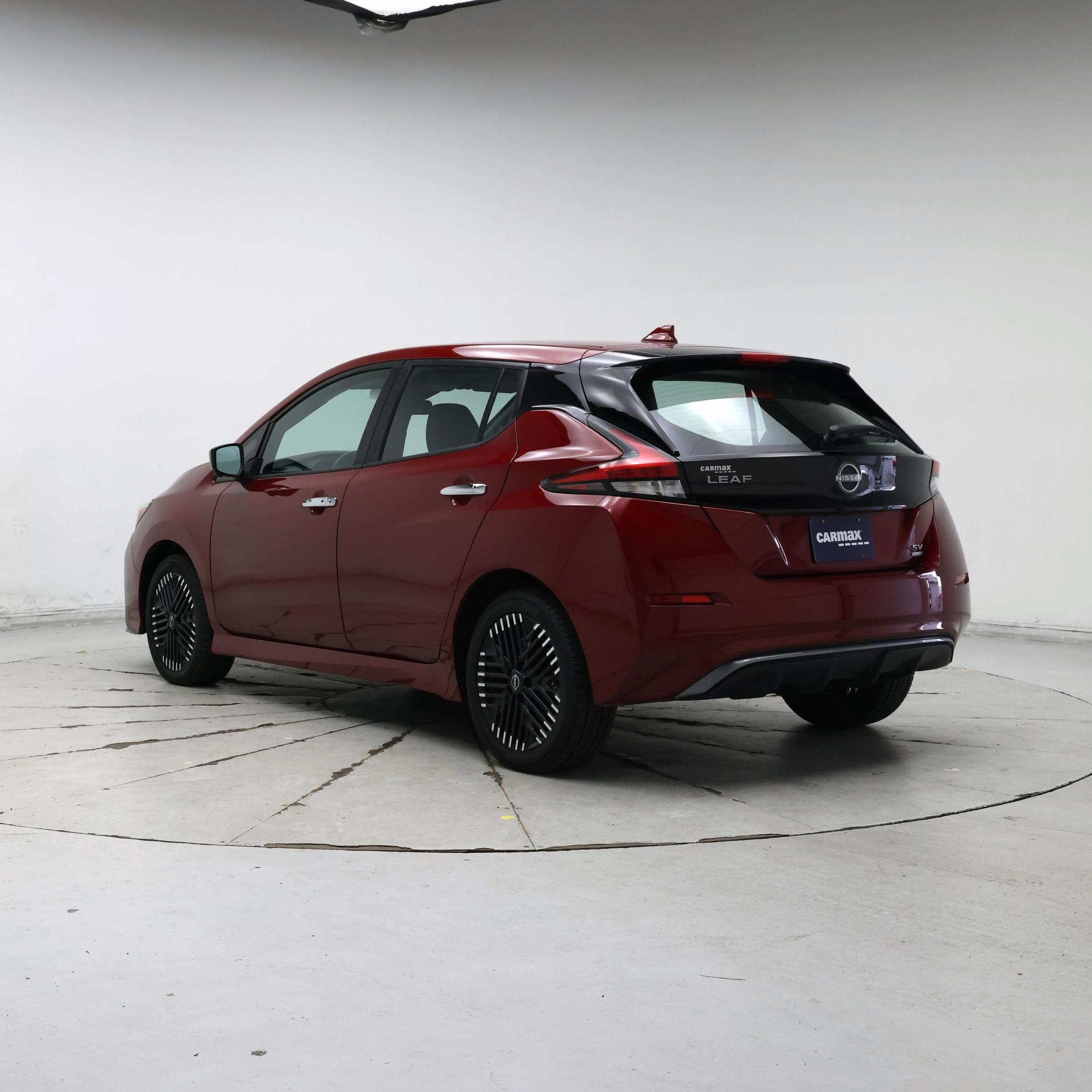 Thumbnail: 2025 Nissan Leaf - 2