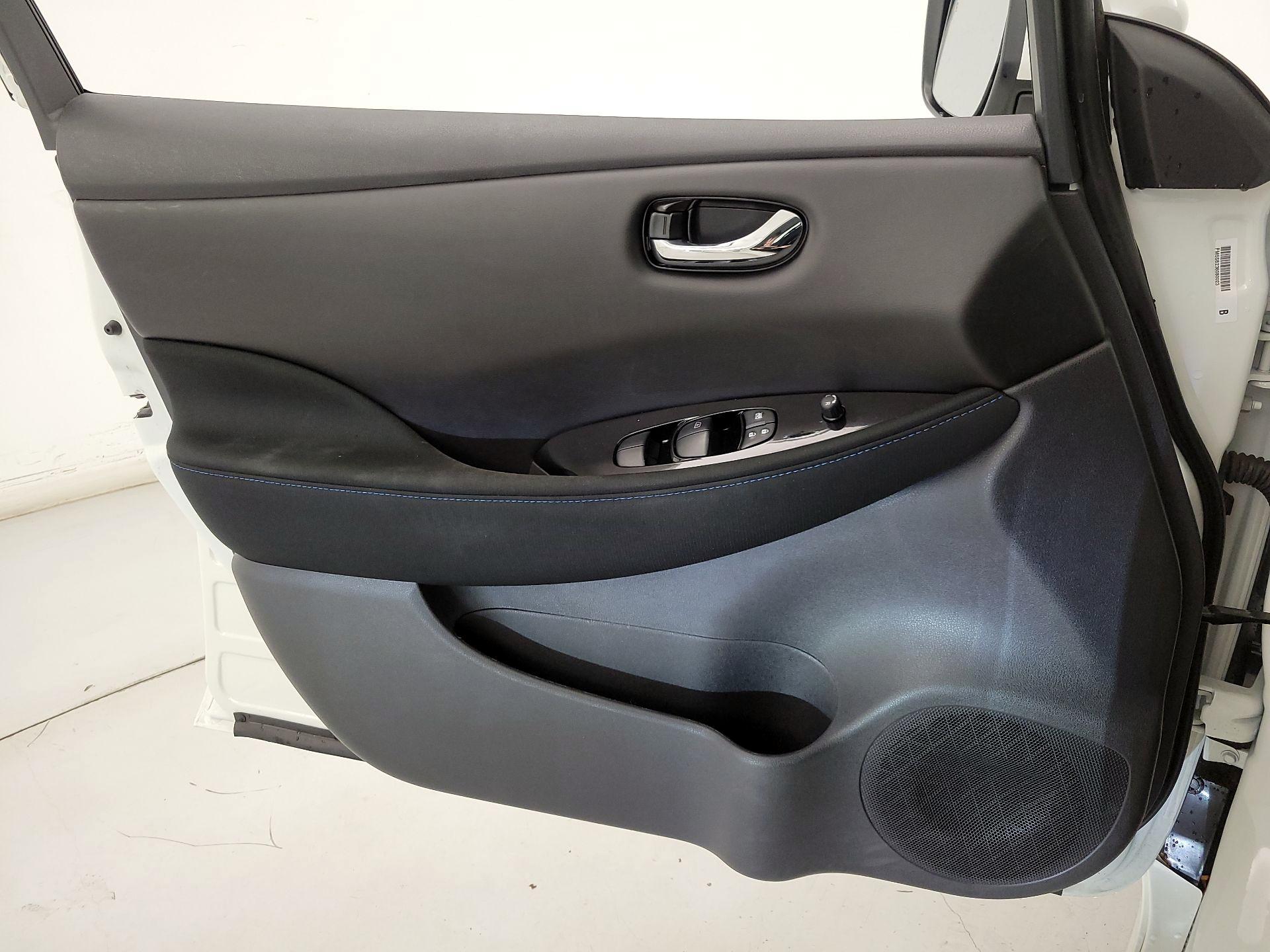 Thumbnail: 2024 Nissan Leaf - 12
