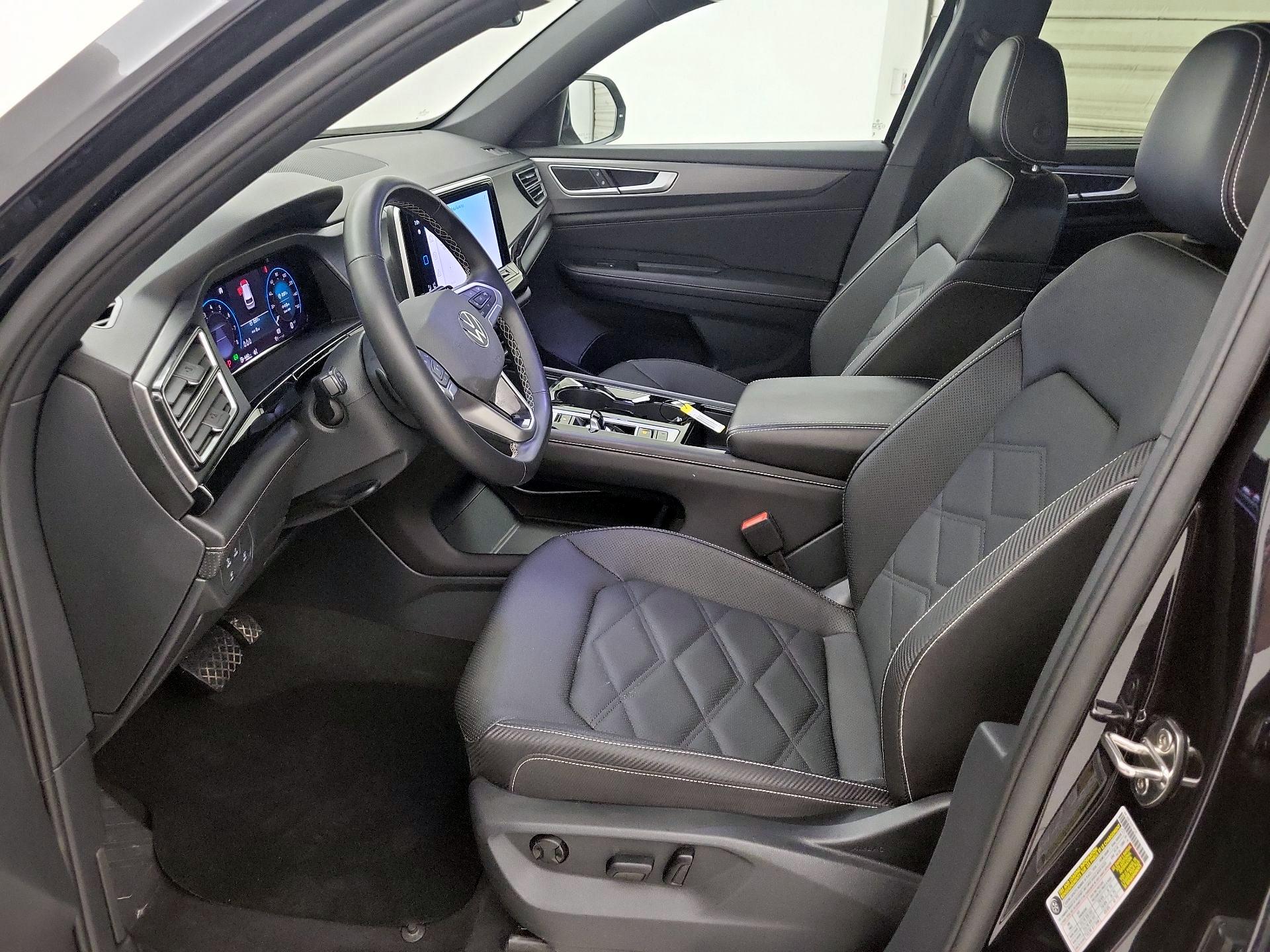 Thumbnail: 2025 Volkswagen Atlas - 11