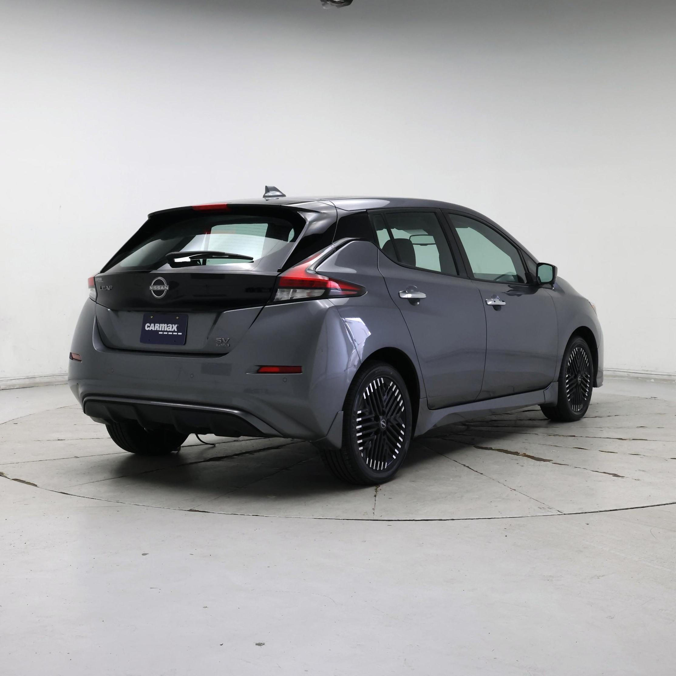 Thumbnail: 2024 Nissan Leaf - 8