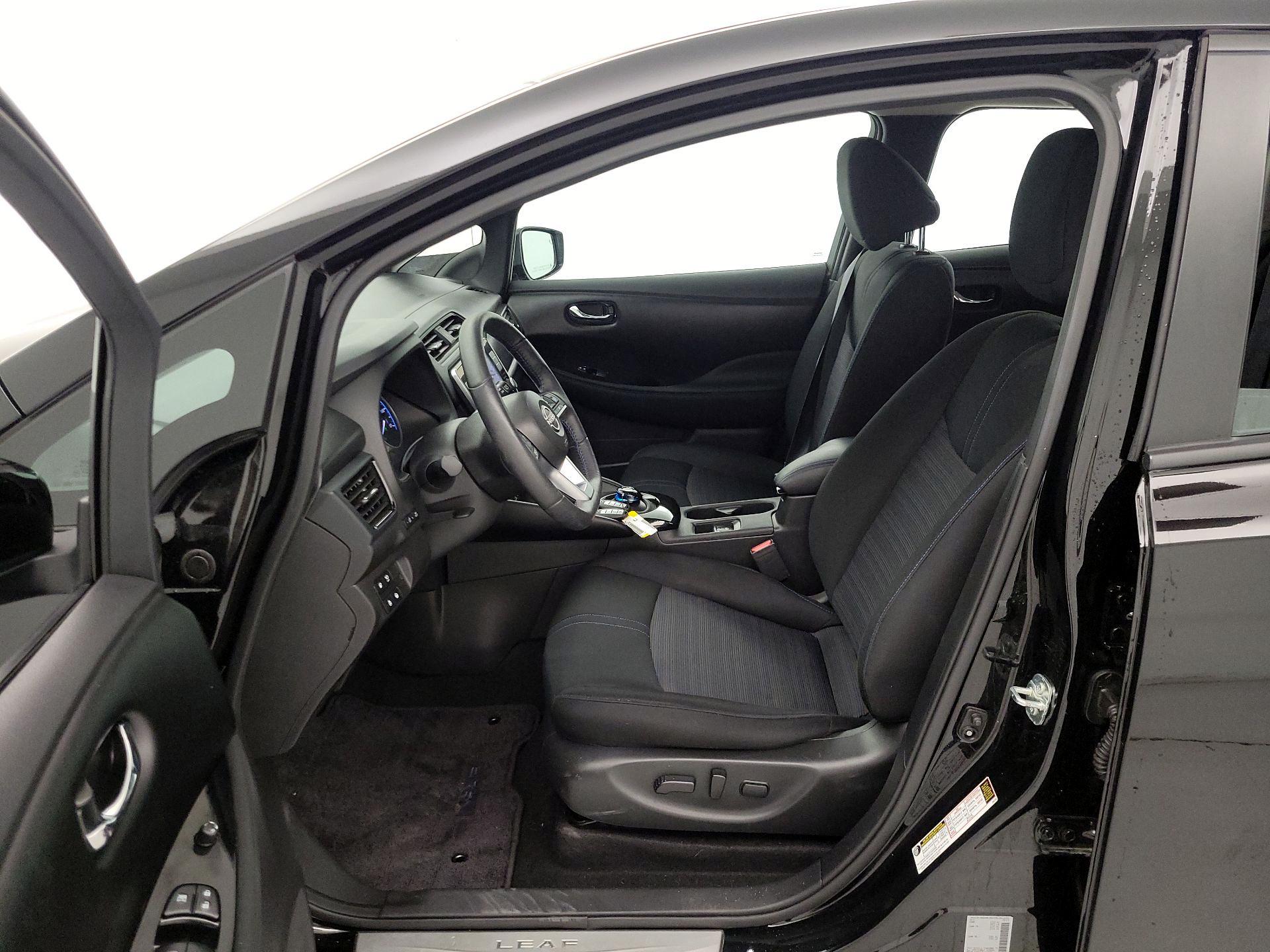 Thumbnail: 2024 Nissan Leaf - 11