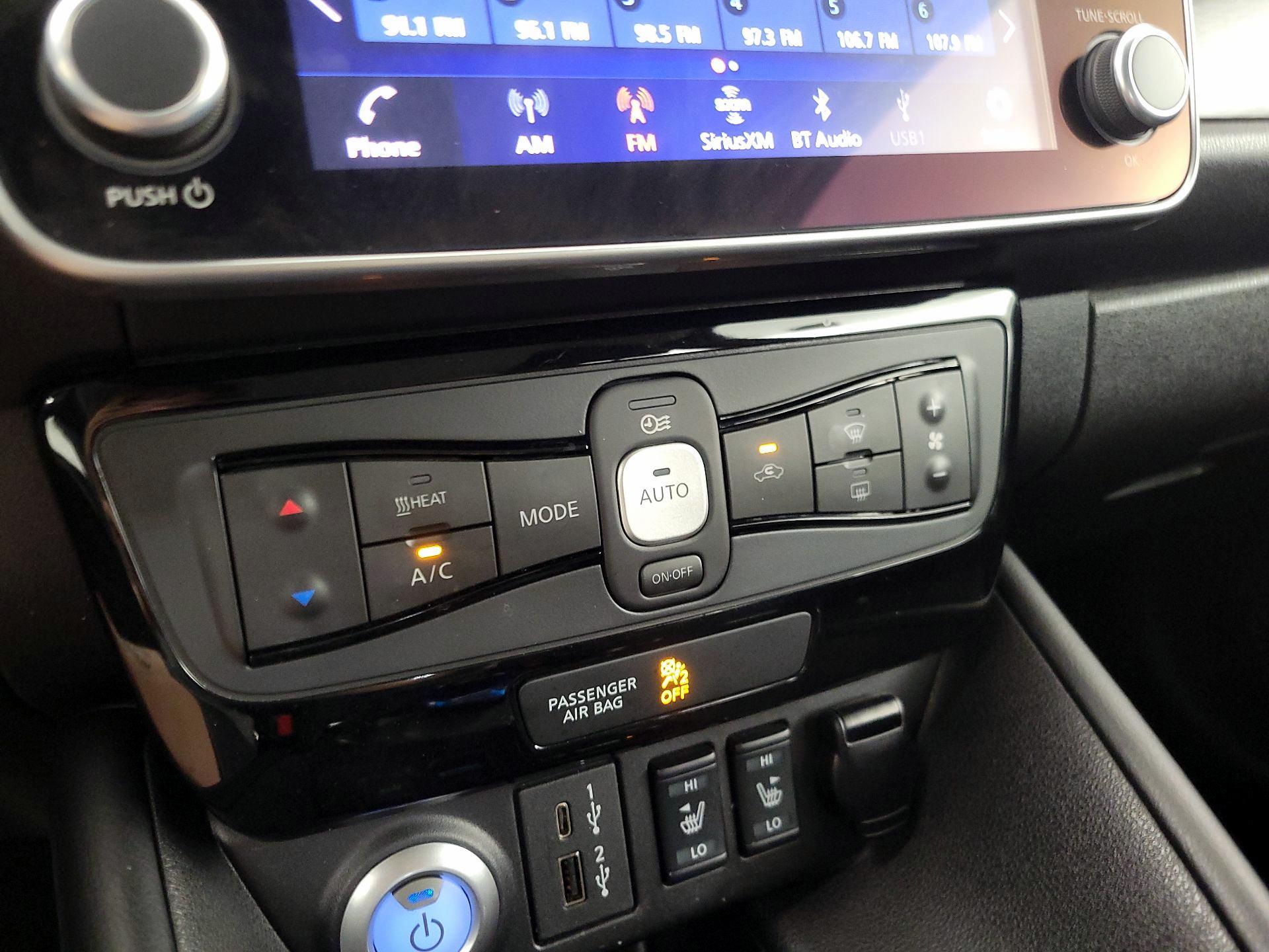 Thumbnail: 2024 Nissan Leaf - 17
