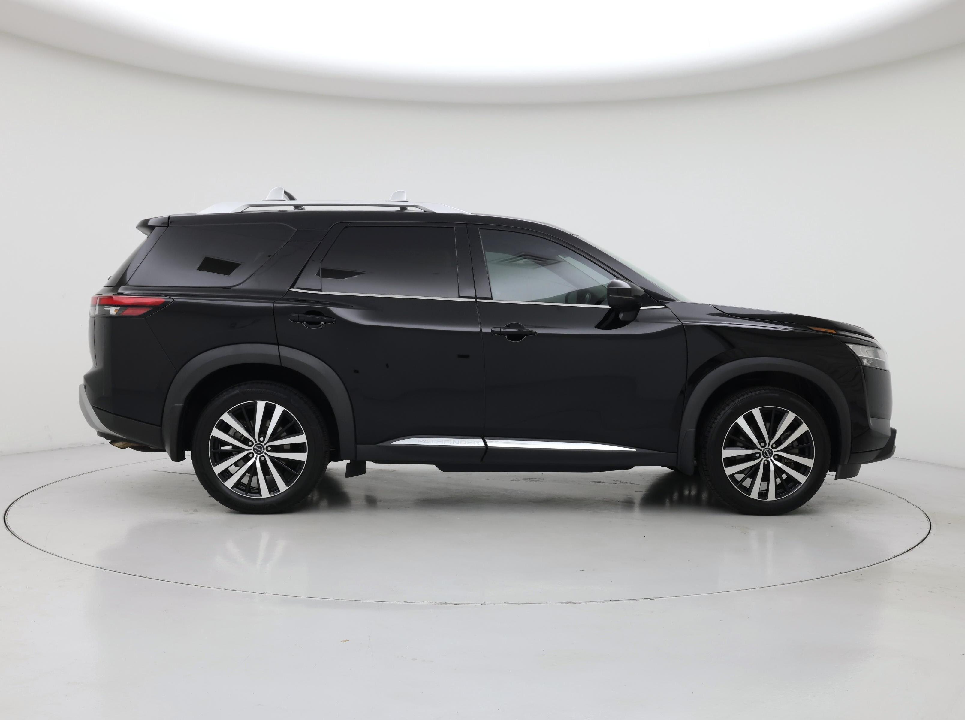 Thumbnail: 2023 Nissan Pathfinder - 7