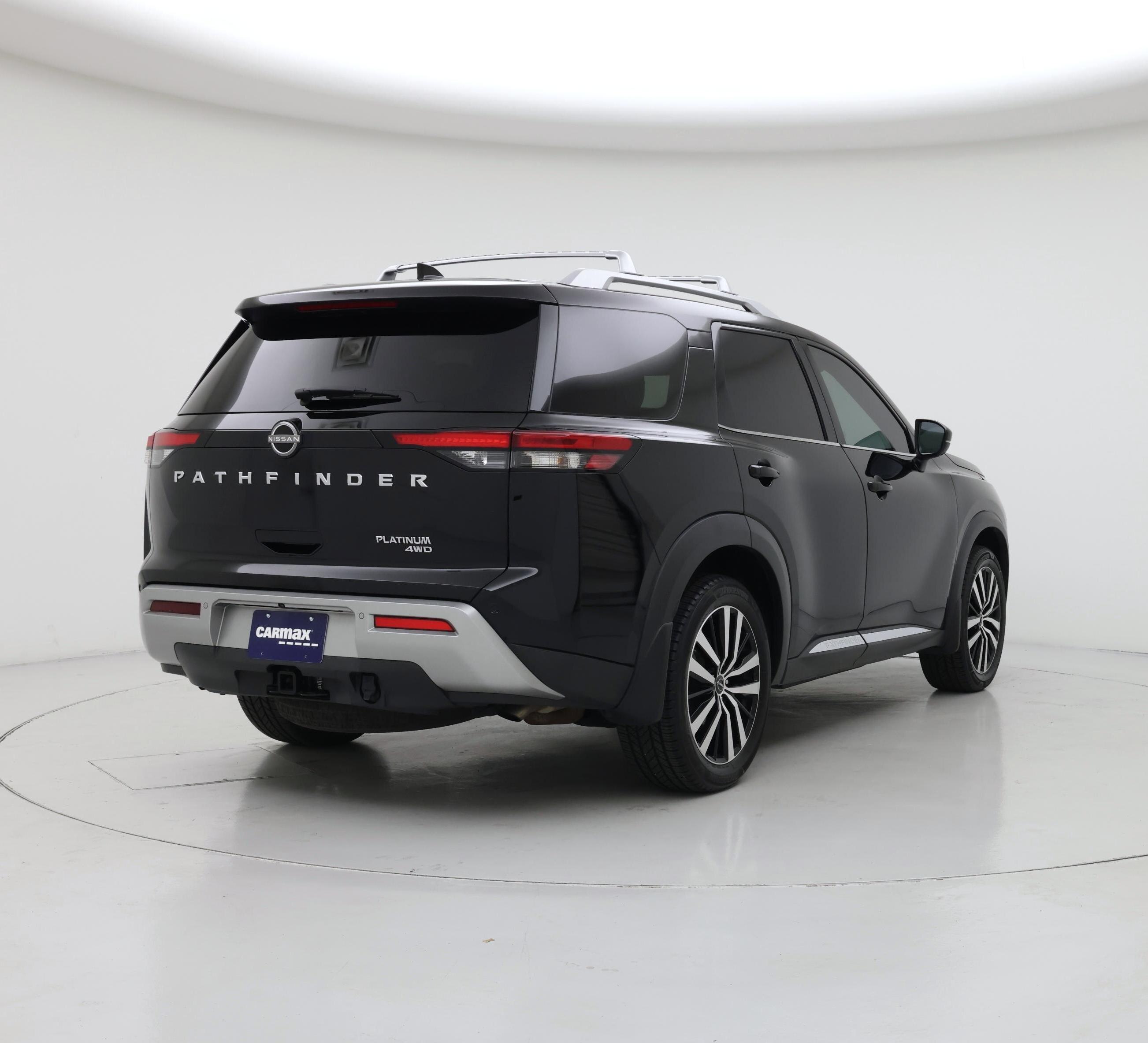 Thumbnail: 2023 Nissan Pathfinder - 8