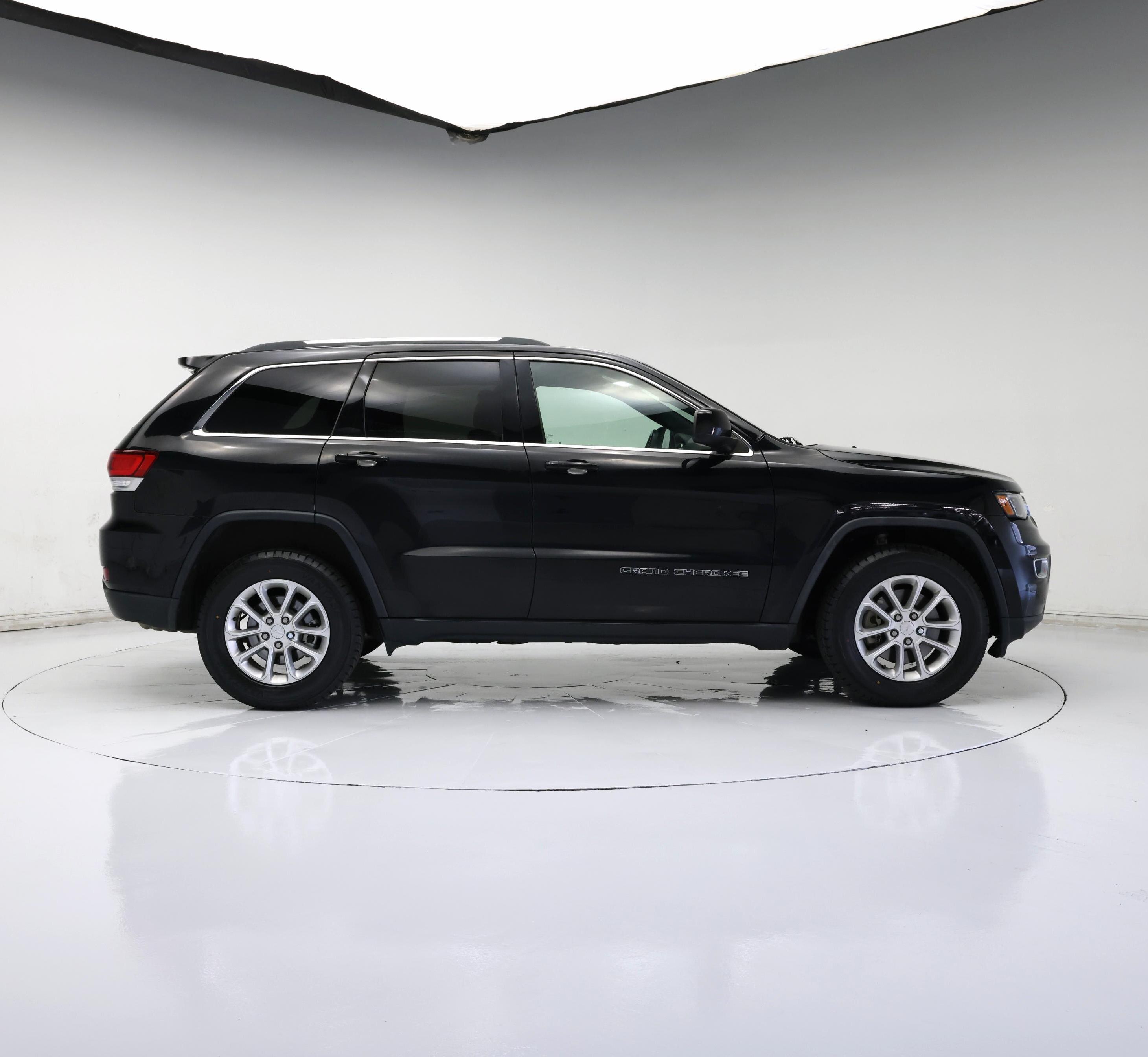 Thumbnail: 2021 Jeep Grand Cherokee - 7