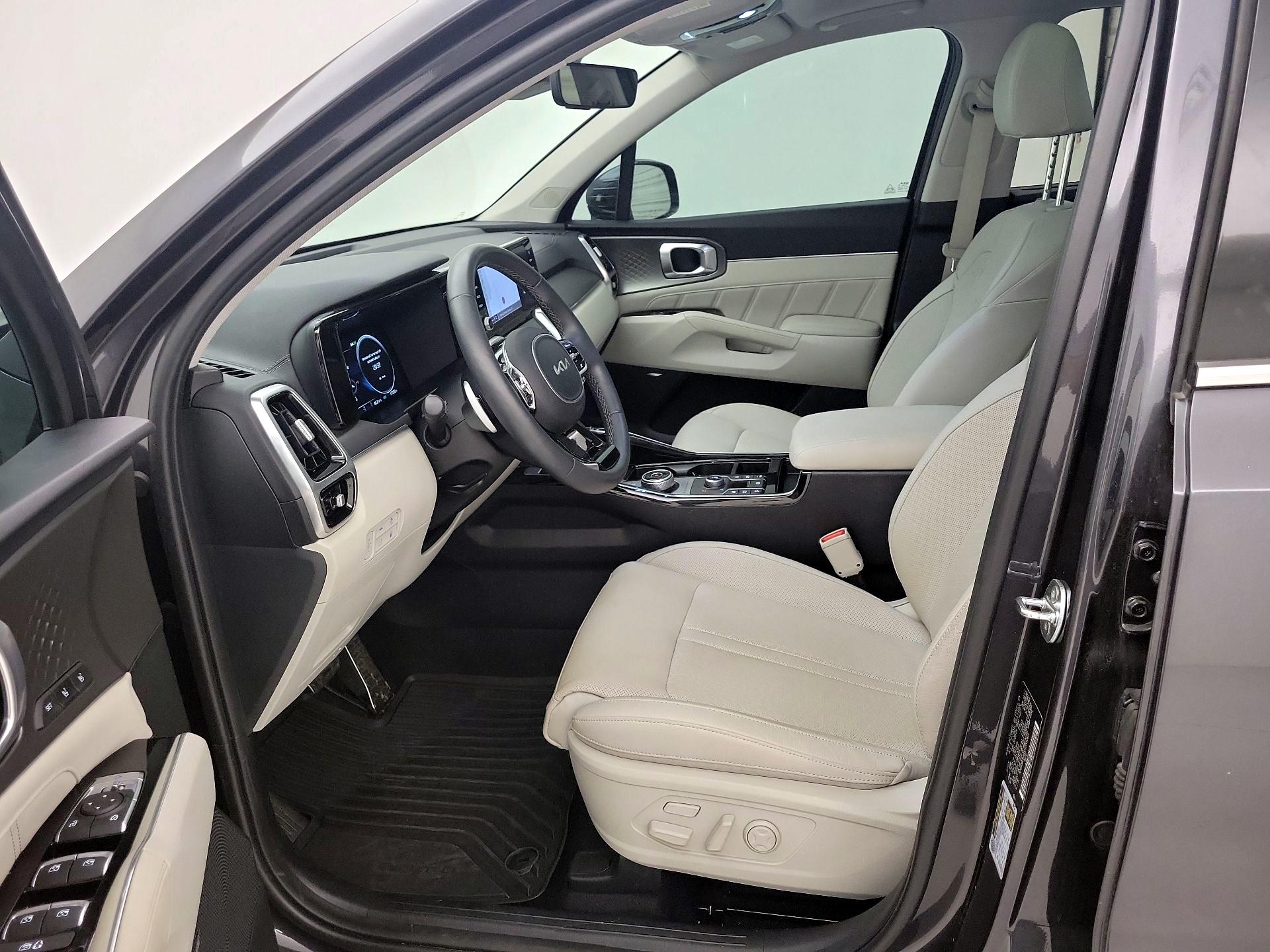Thumbnail: 2024 Kia Sorento - 11