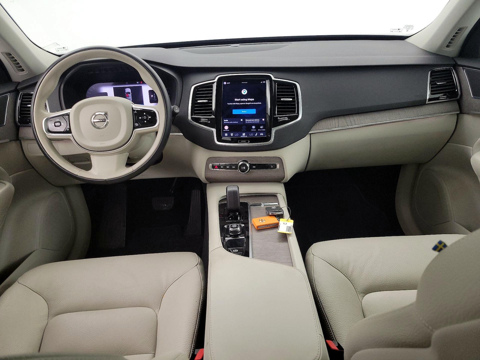 2023 Volvo XC90 Plus - Photo 10