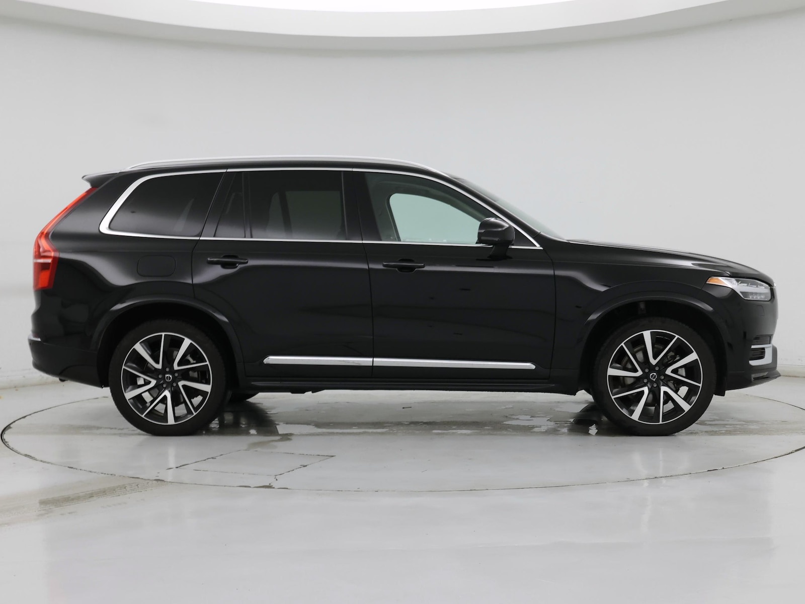 2023 Volvo XC90 Plus - Photo 8