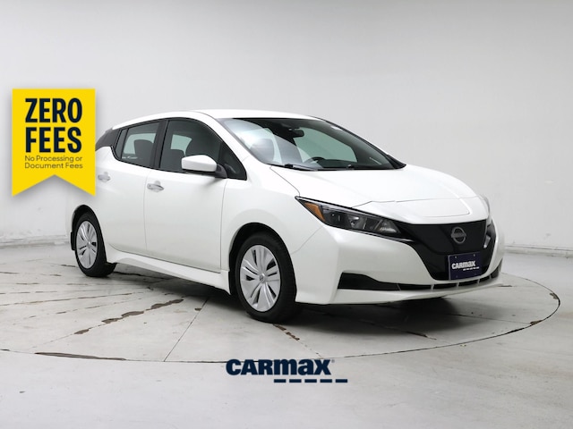 White 2025 Nissan LEAF Hatchback Front-Wheel Drive Automatic