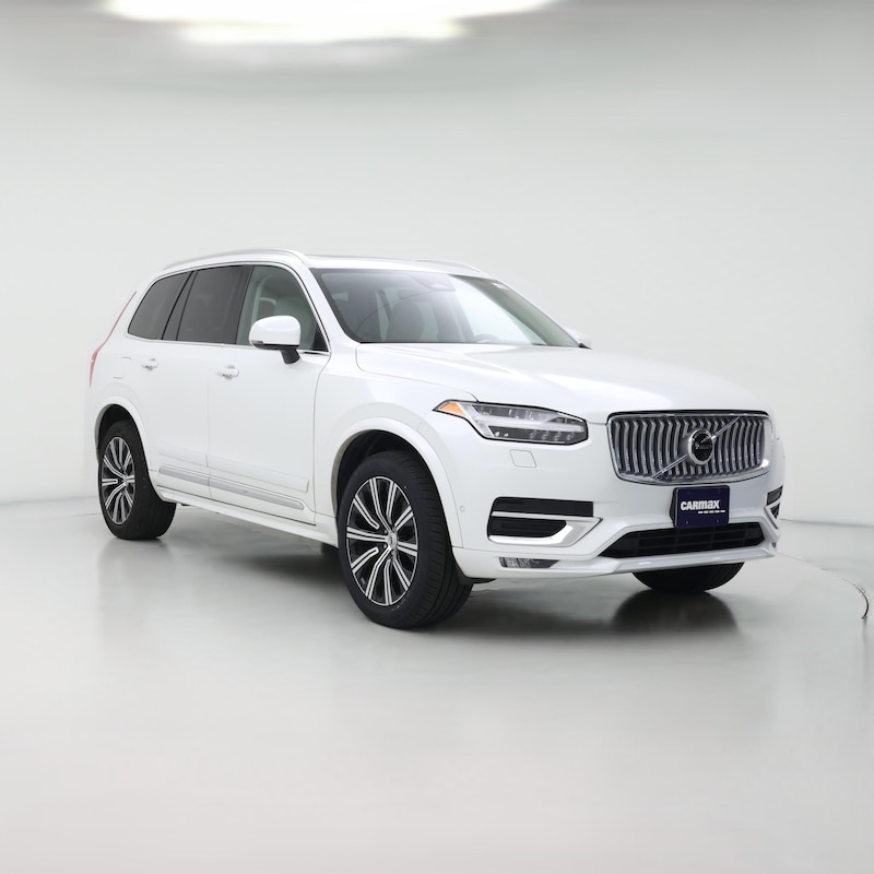 2023 Volvo XC90 B6 Plus
