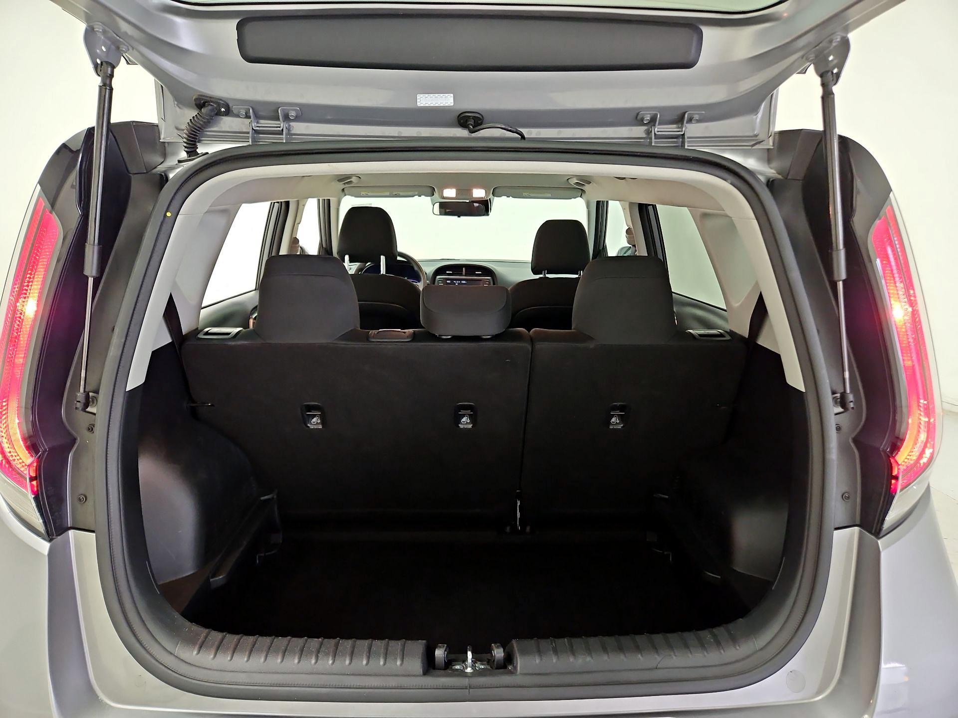 Thumbnail: 2025 Kia Soul - 20