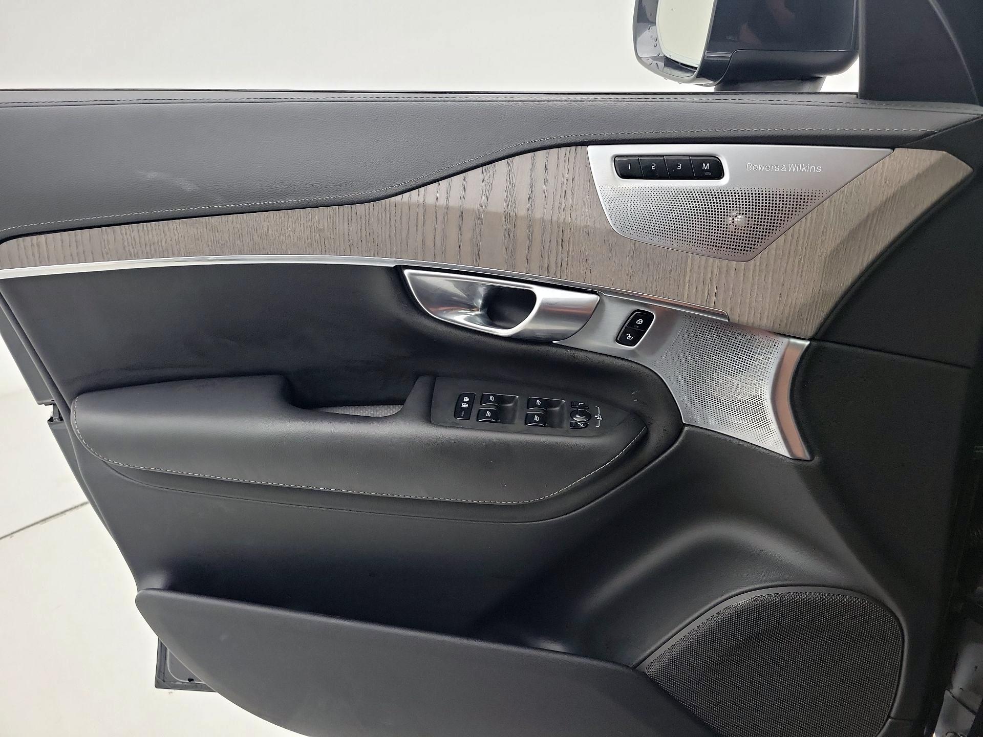 Thumbnail: 2022 Volvo XC90 - 12