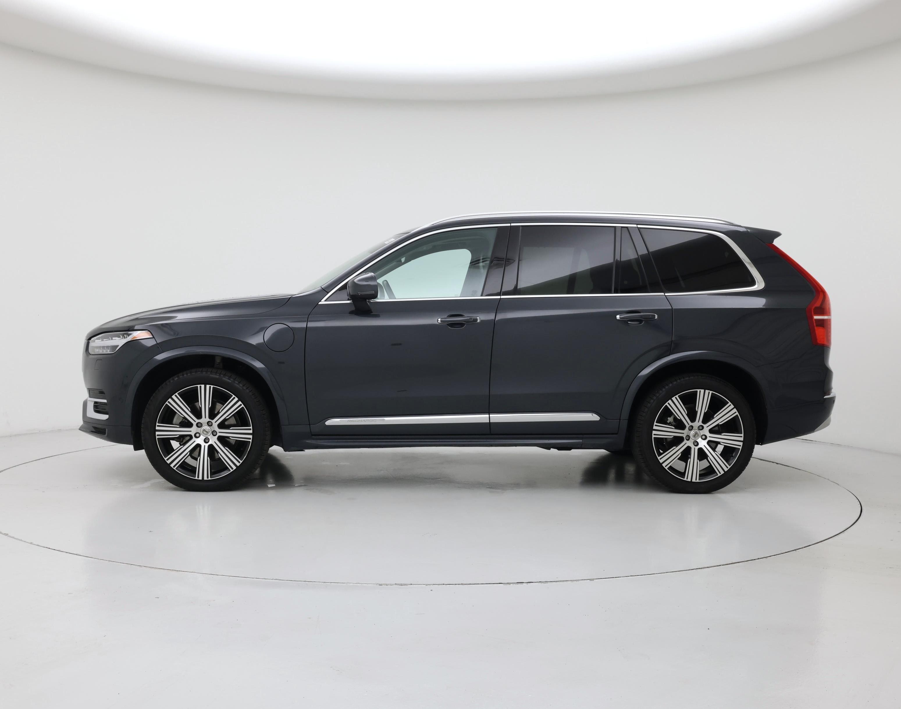 Thumbnail: 2022 Volvo XC90 - 3