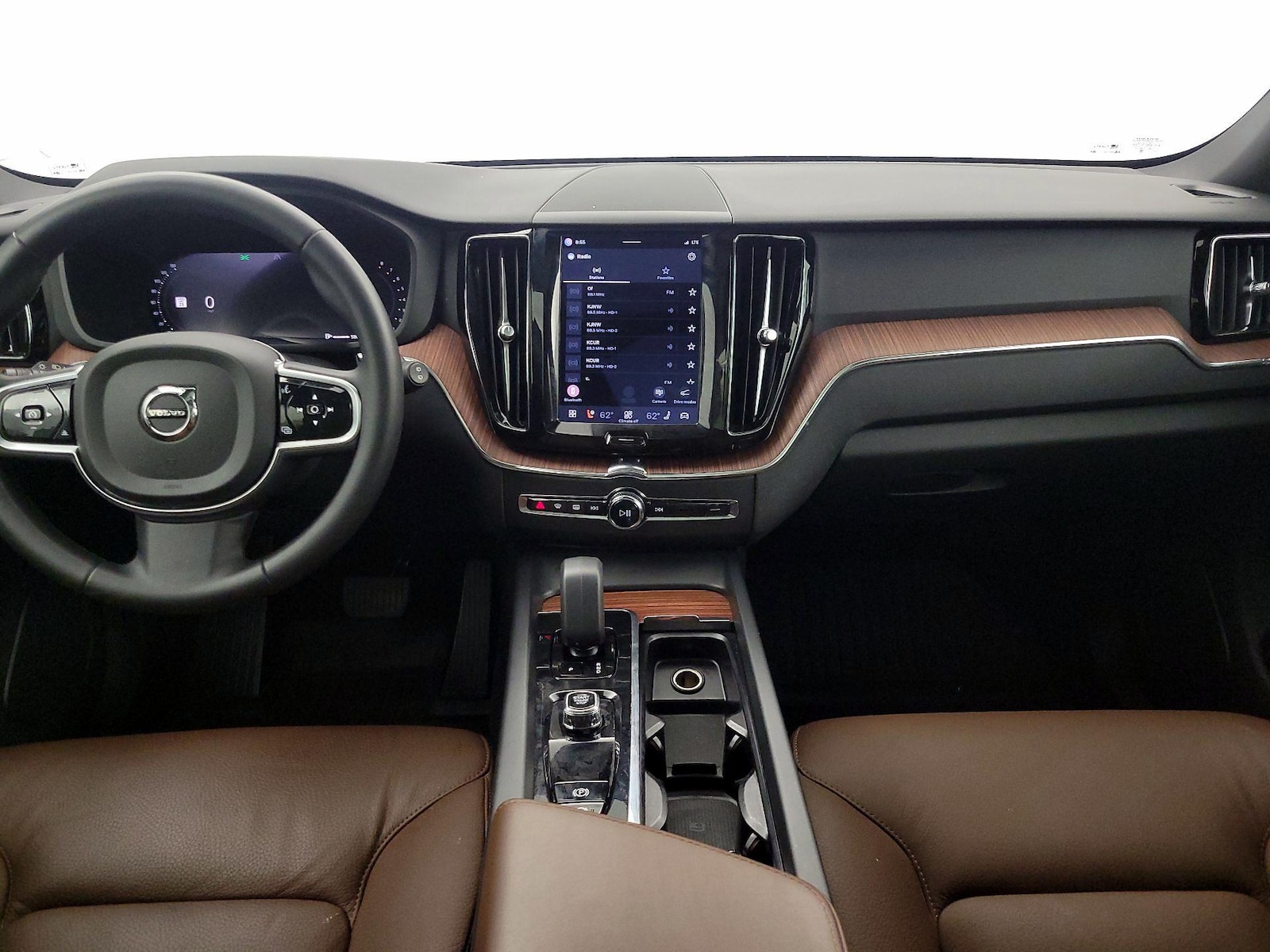 2023 Volvo XC60 Plus - Photo 10