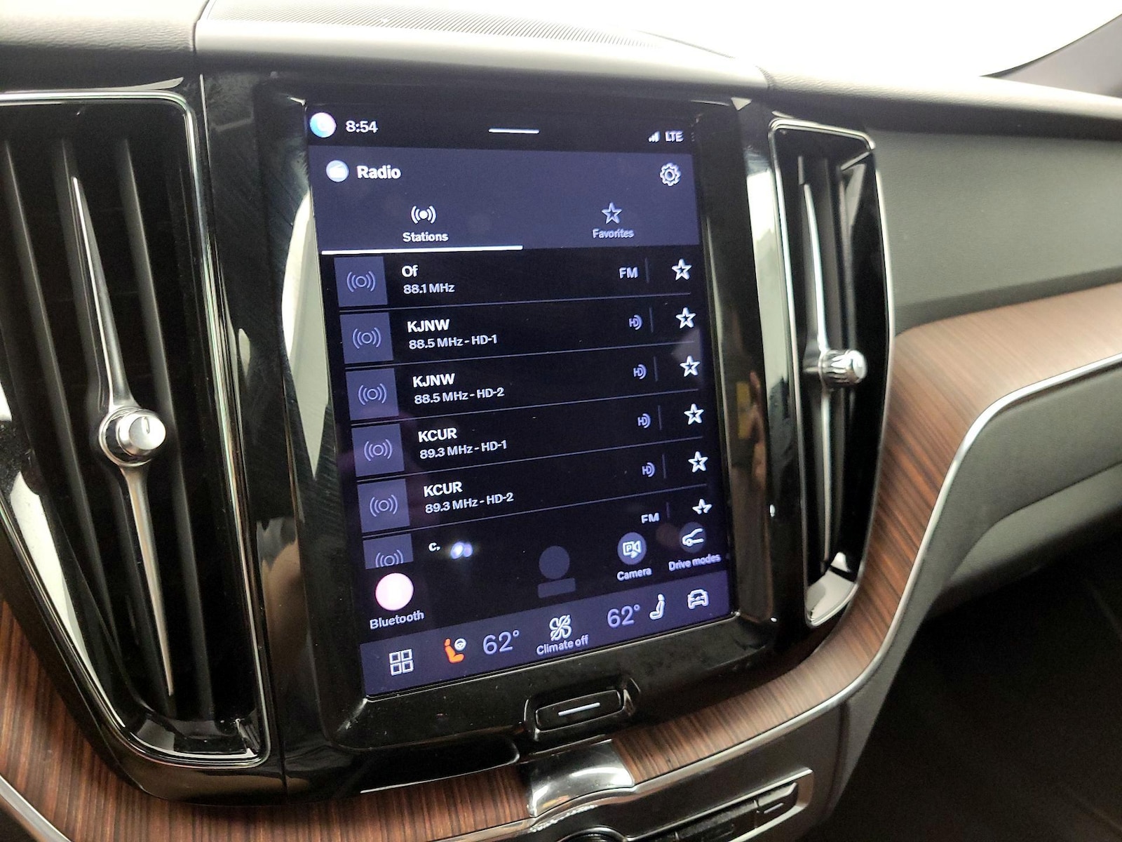 2023 Volvo XC60 Plus - Photo 15