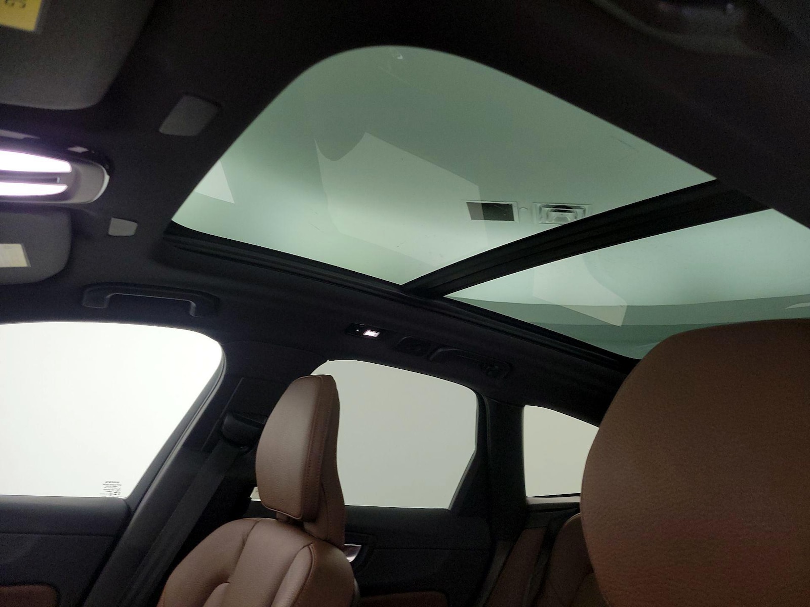 2023 Volvo XC60 Plus - Photo 19