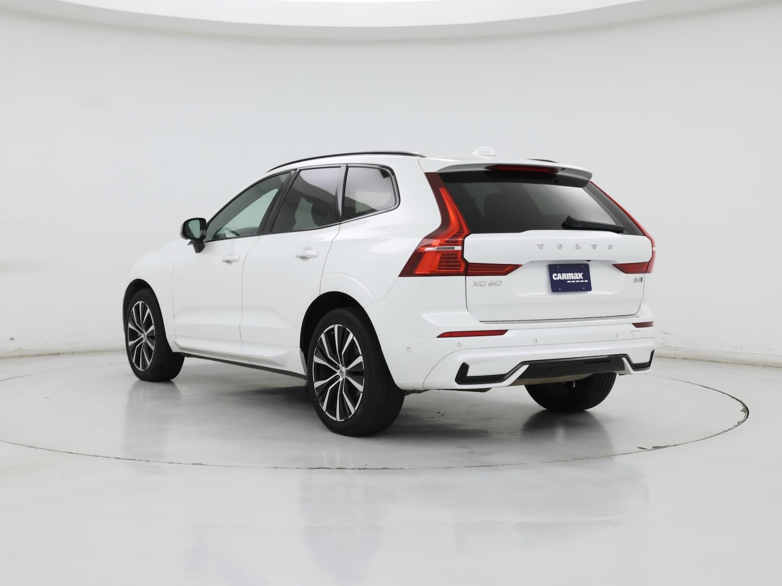 2023 Volvo XC60 Plus - Photo 3
