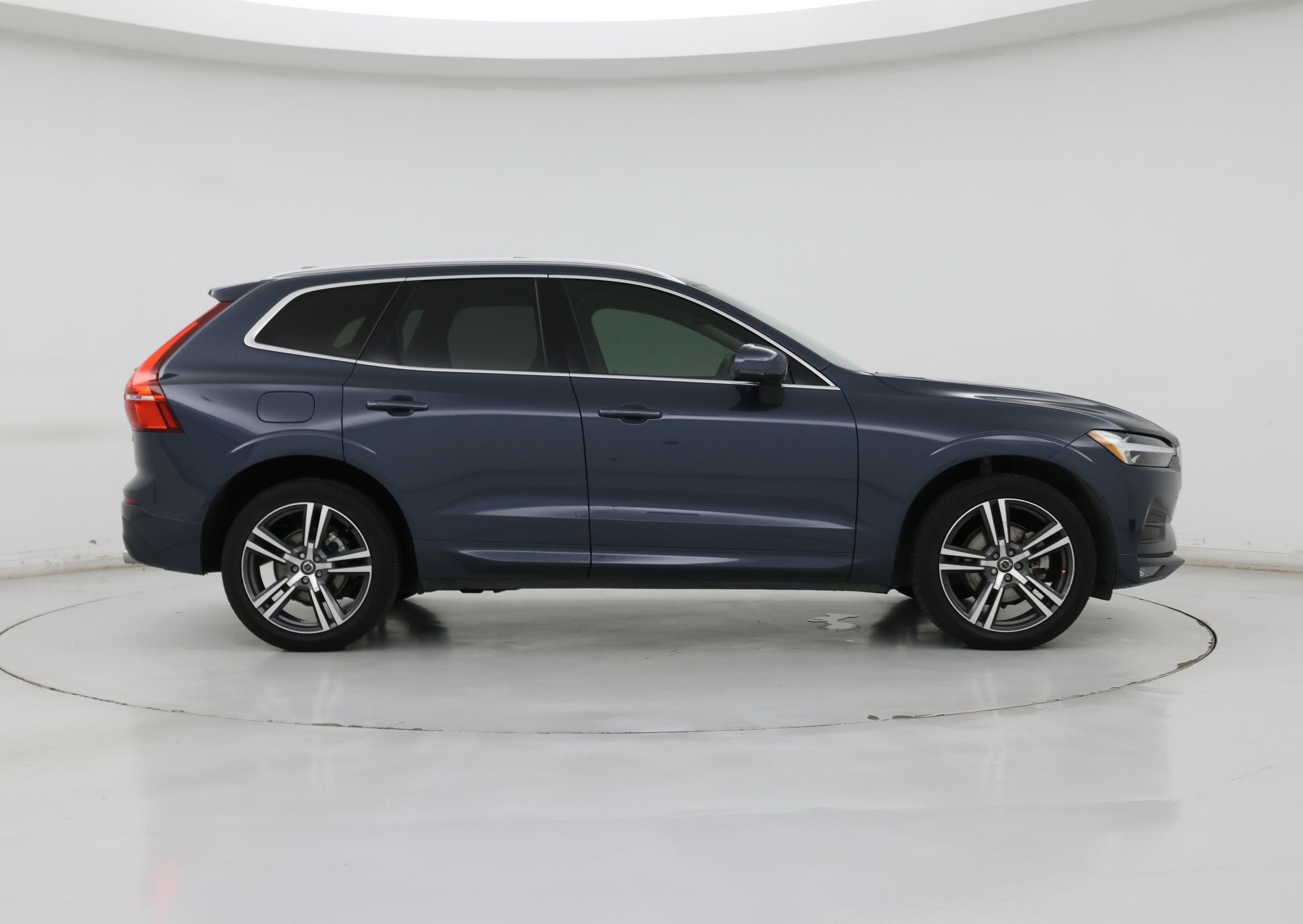 Thumbnail: 2021 Volvo XC60 - 7