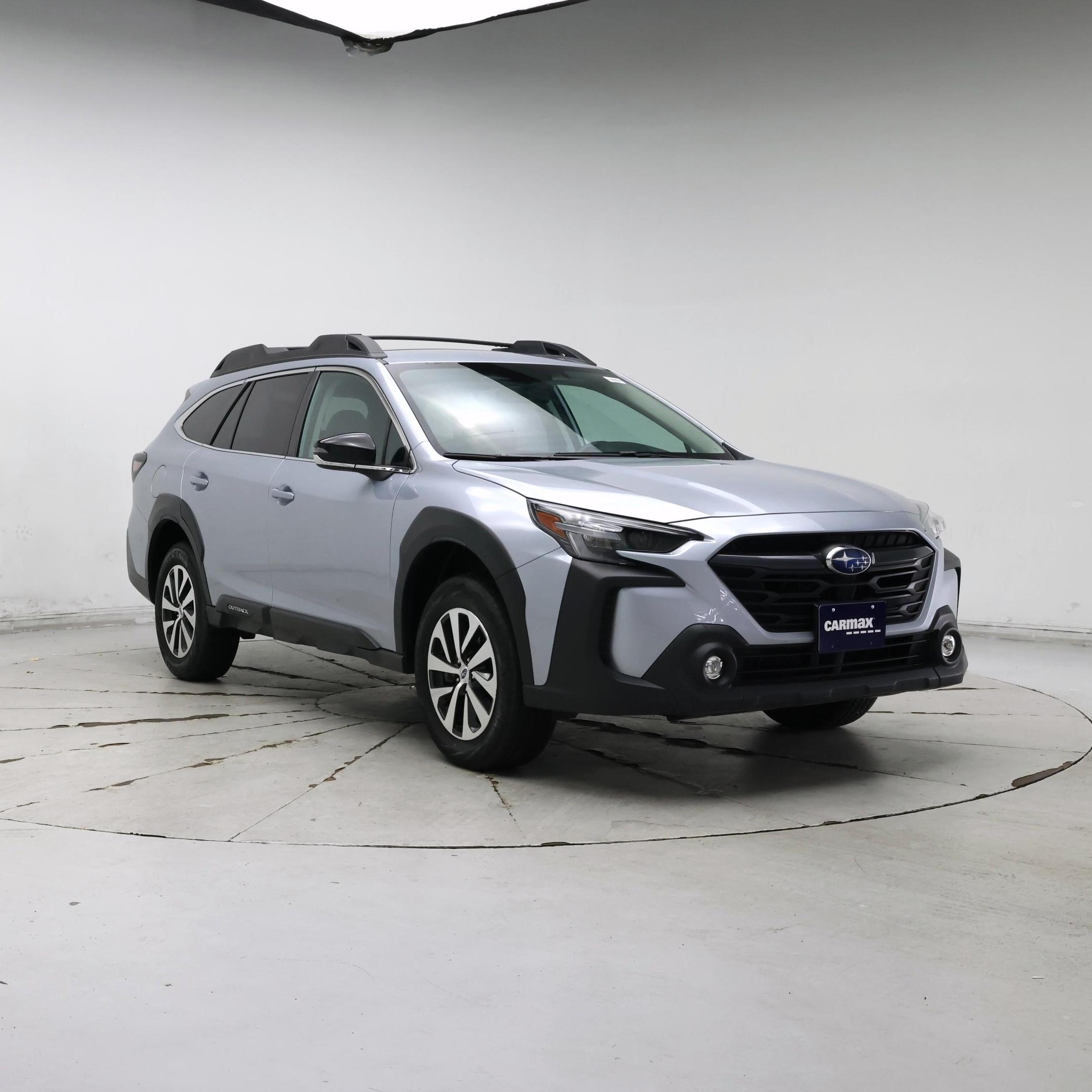 Silver 2023 Subaru Outback SUV / Crossover All-Wheel Drive Automatic