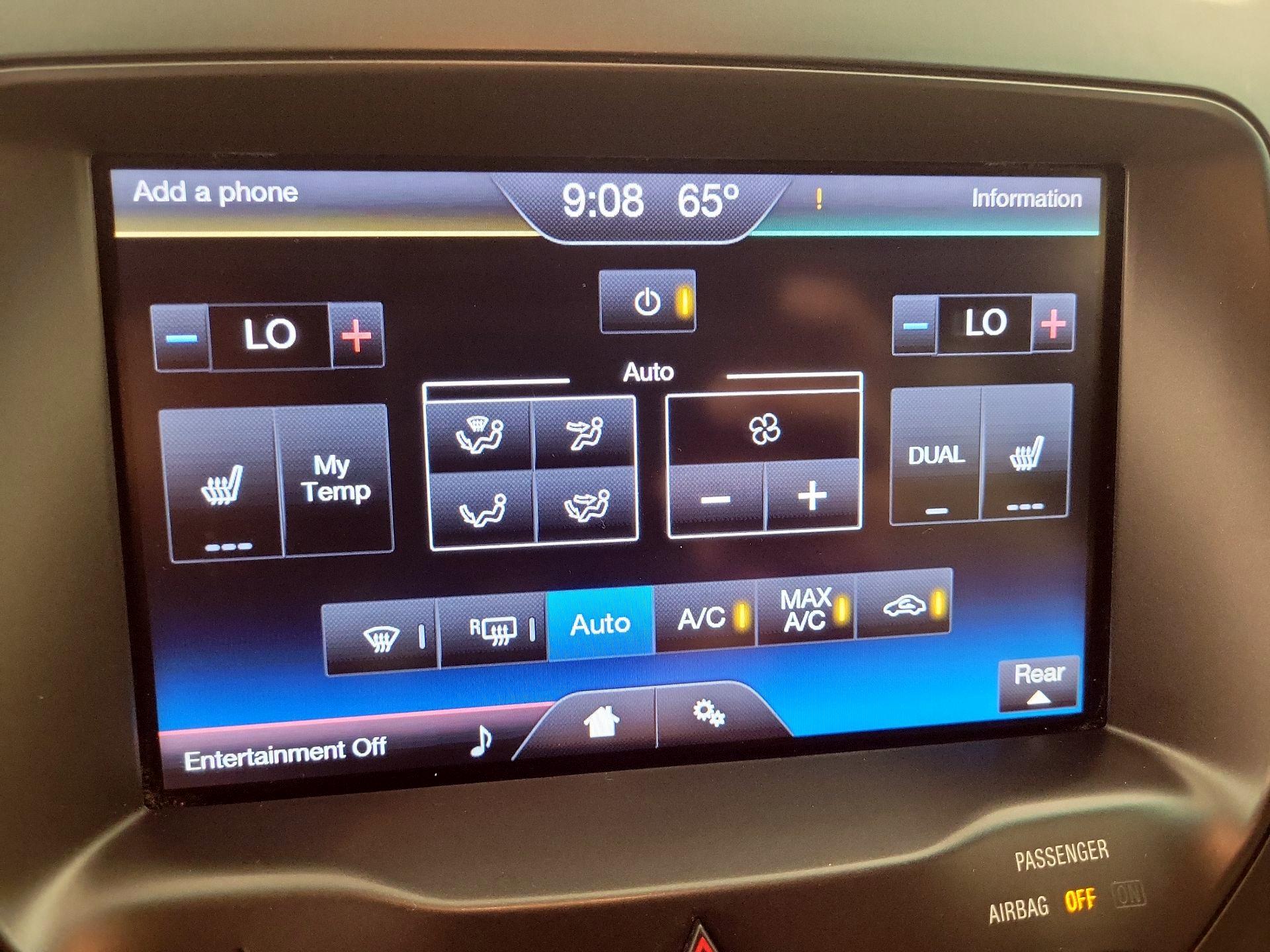 Thumbnail: 2014 Ford Explorer - 16