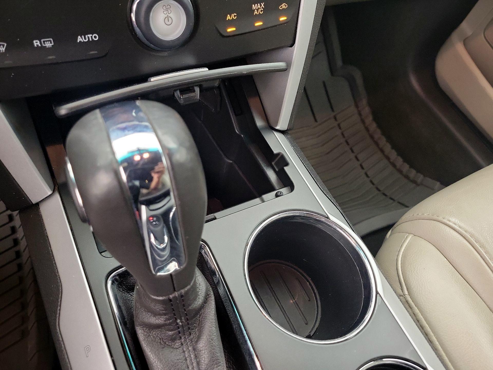 Thumbnail: 2014 Ford Explorer - 17