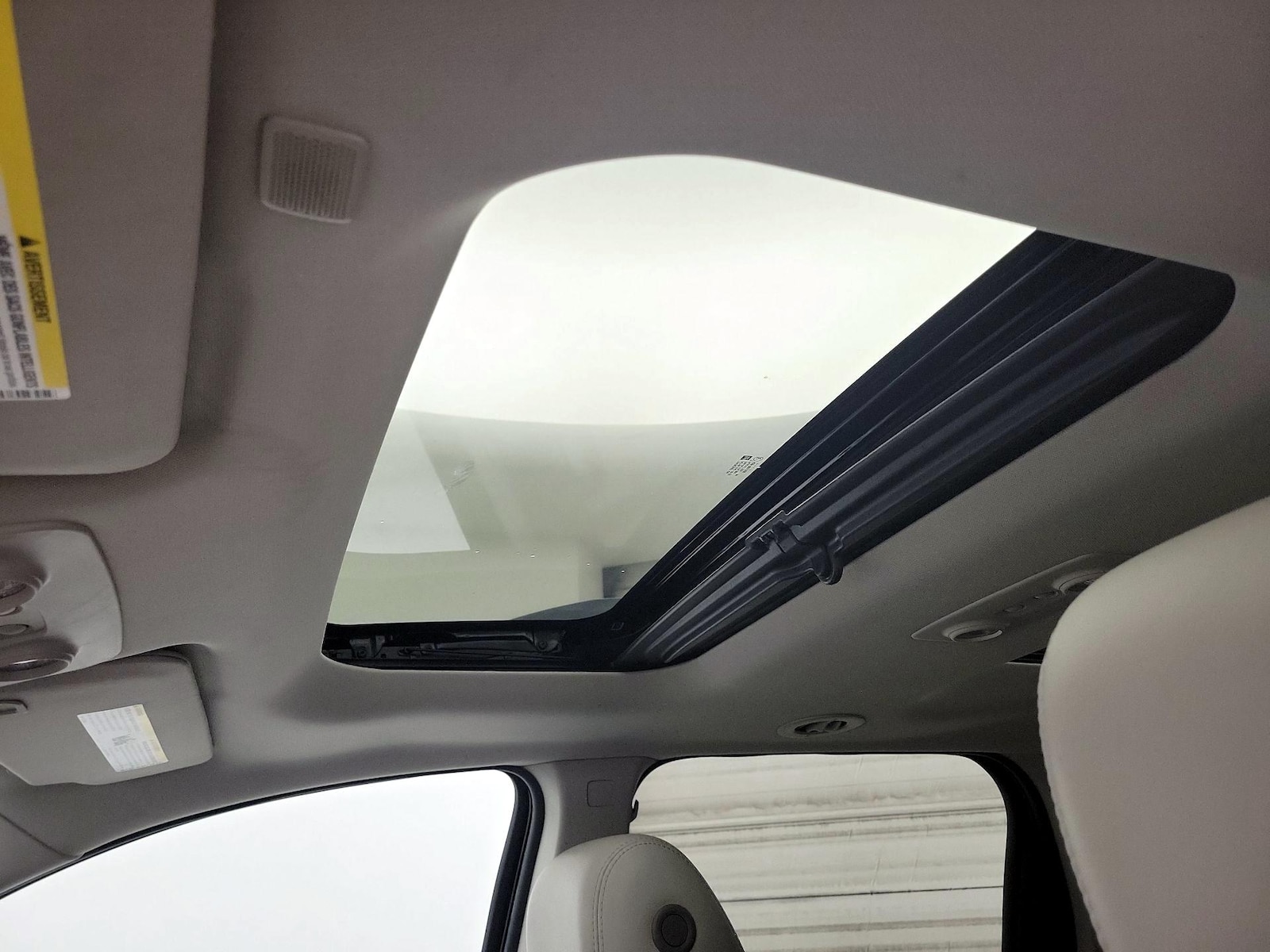 Sunroof(s) & Skylight(s)